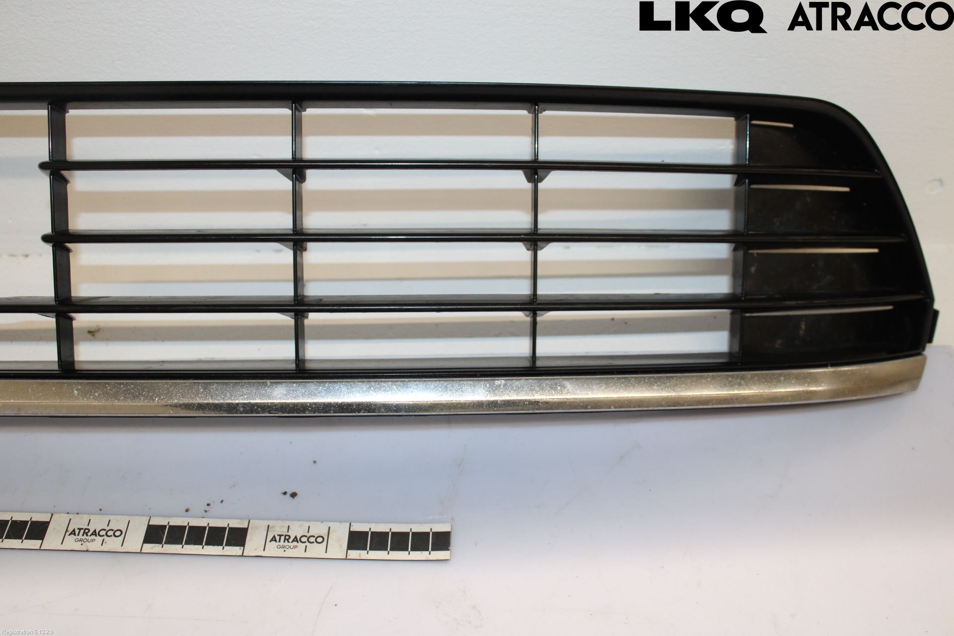 Volkswagen VW GOLF / E-GOLF VII 13-20 Grilldel Midt