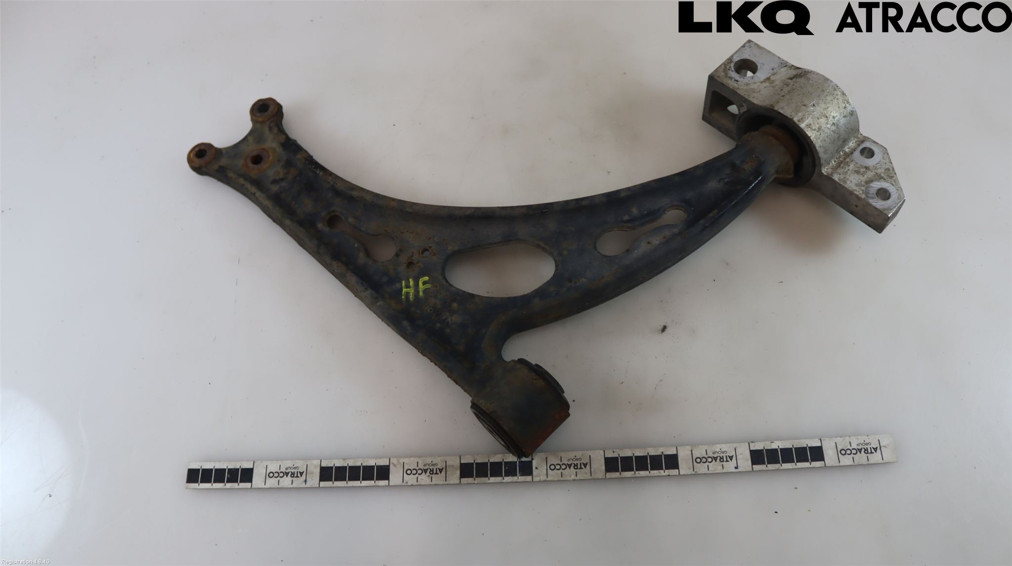 Volkswagen VW CADDY      04-10 Bærearm Foran Høyre Nedre