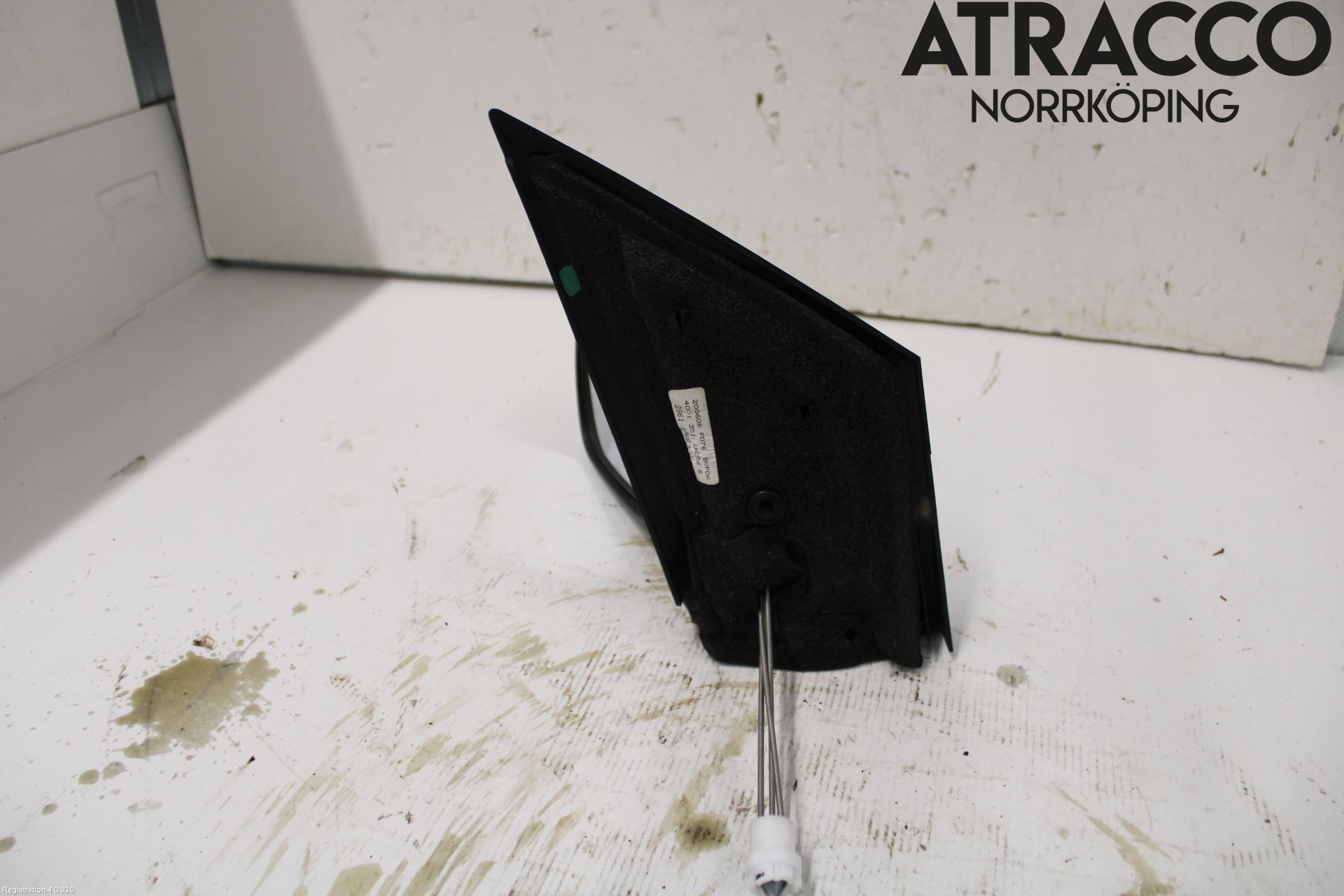 Ford FIESTA     06-08 Speil V M-El Justering