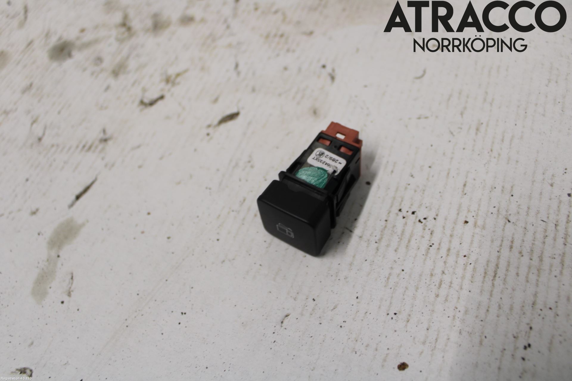 Citroen C4 II 11-18 Bryter Drivstoff Tankluke