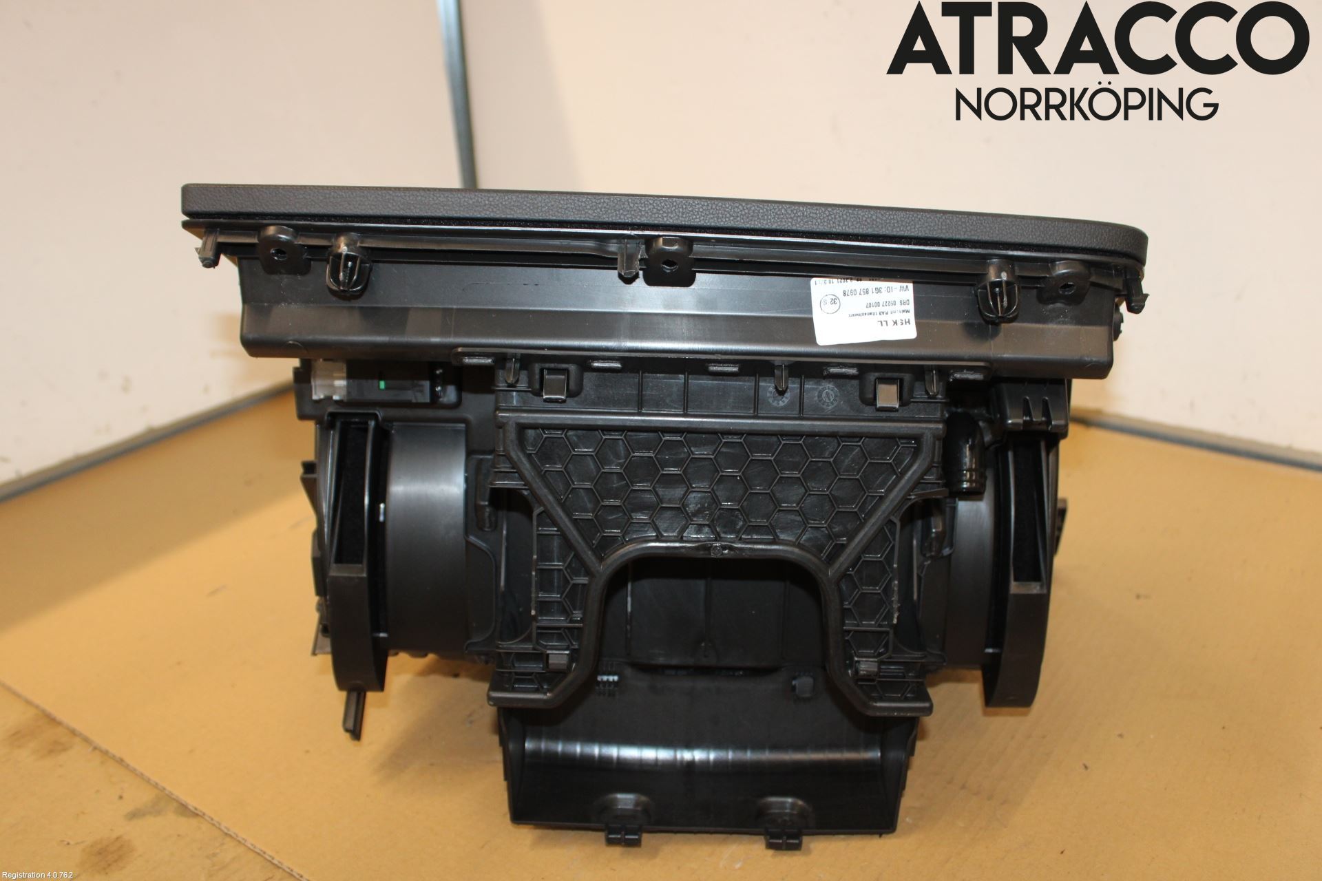 Volkswagen VW PASSAT 20-24 Innr Hanskerom