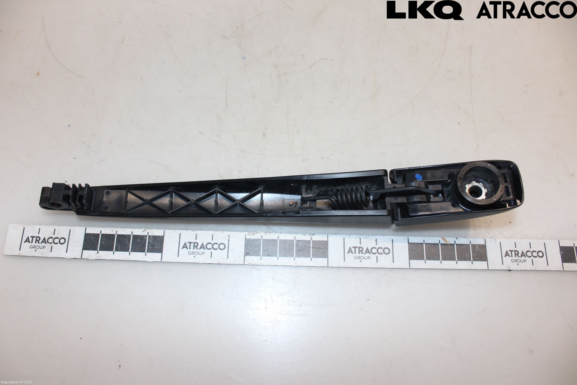 Toyota AYGO X AB70 22- Viskerarm Bakrute