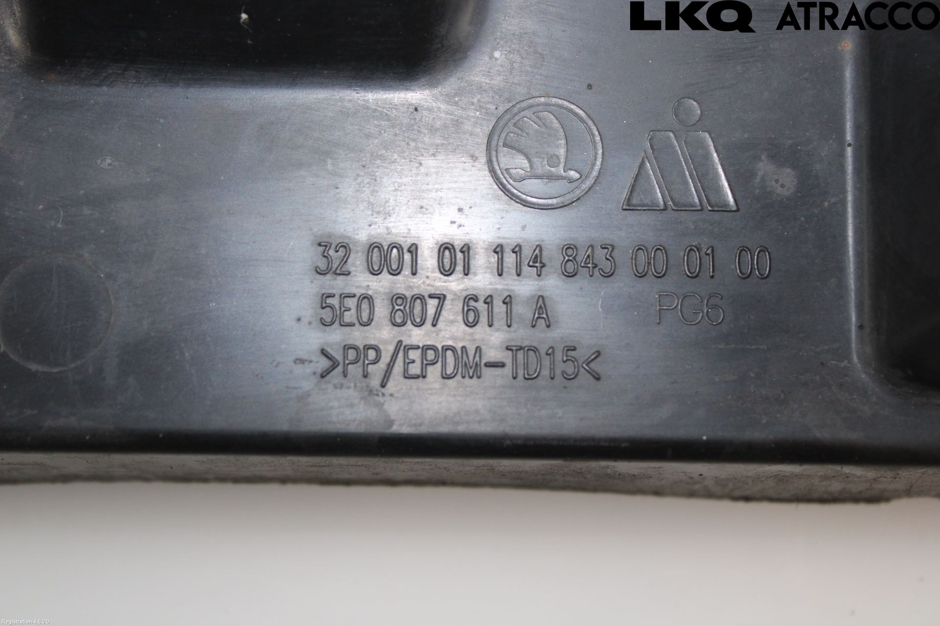 Skoda OCTAVIA (5E) 13-20 Bunnplate U Motor-Gear-Dørk