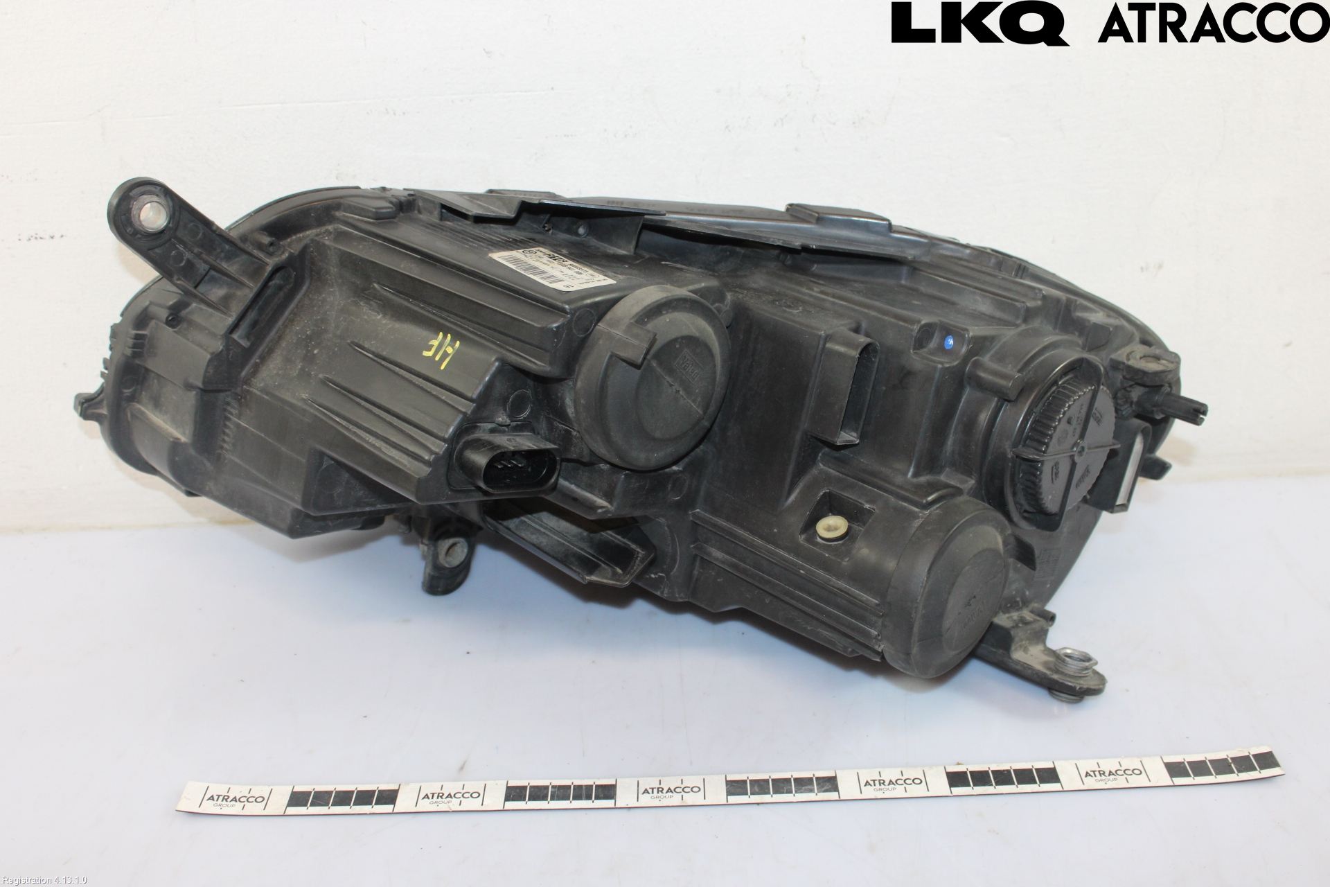 Volkswagen VW PASSAT 11-14 Frontlykt Høyre