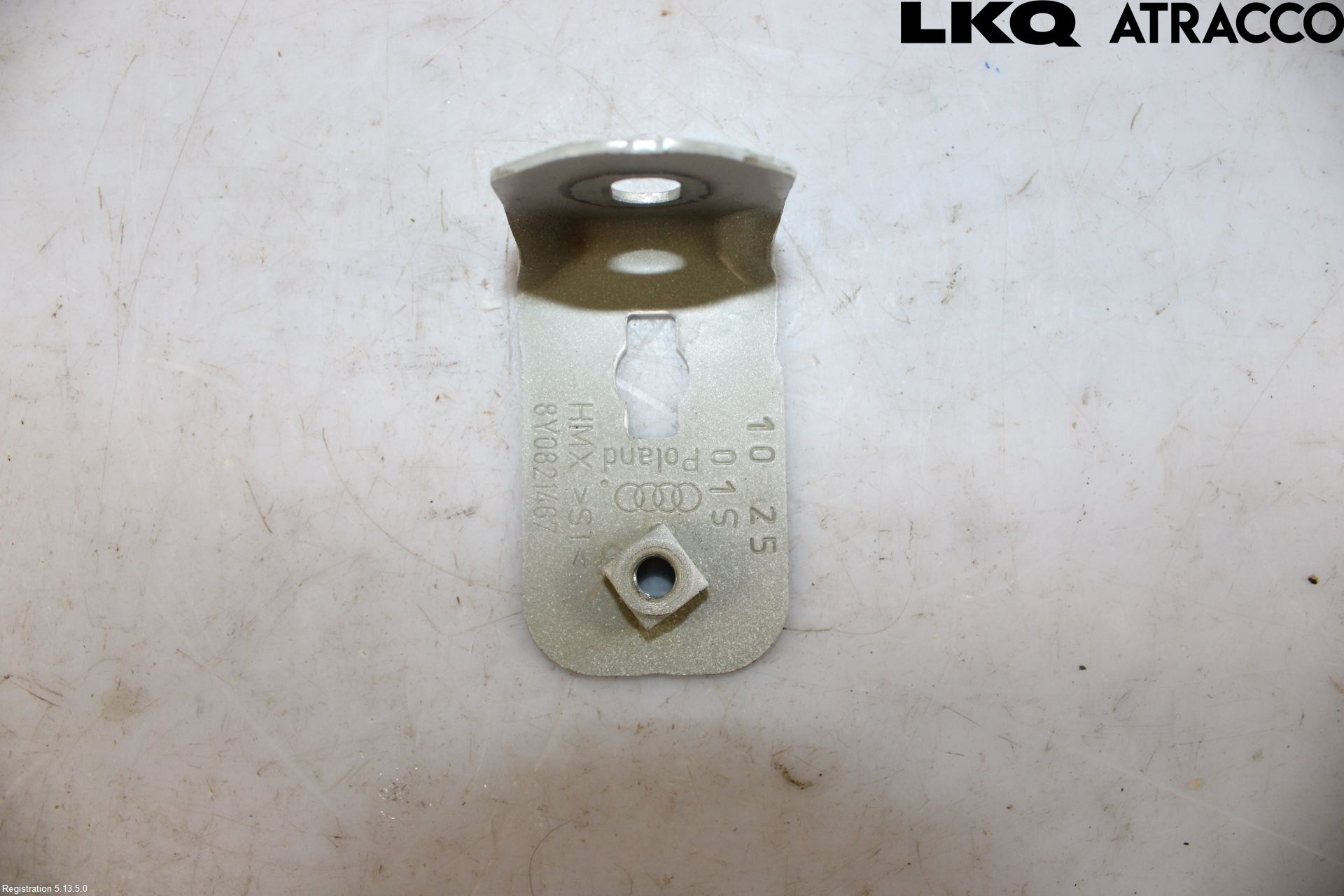 Audi A3/S3 8Y 21- Frontskjermfeste Venstre