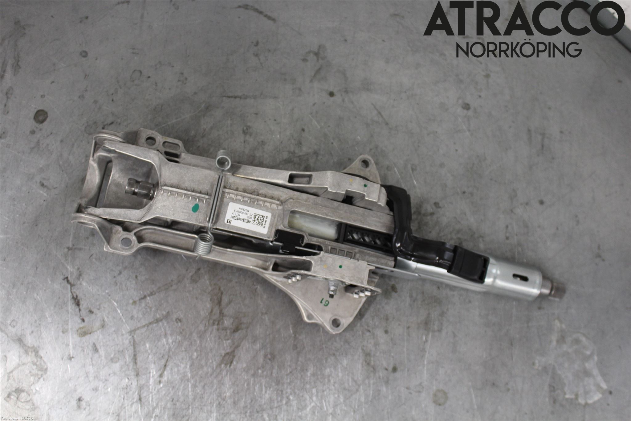 Mercedes-Benz MB C-KLASS (W205) 14-21 Rattakselaggregat Justerbart