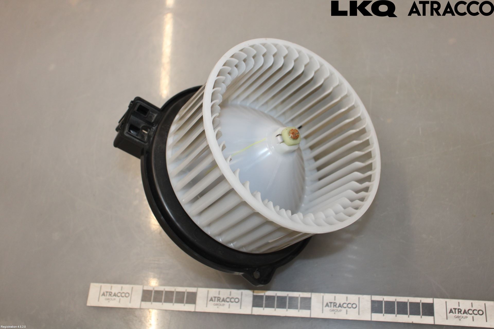 Mazda CX-30 20- Varmeapparat Viftemotor
