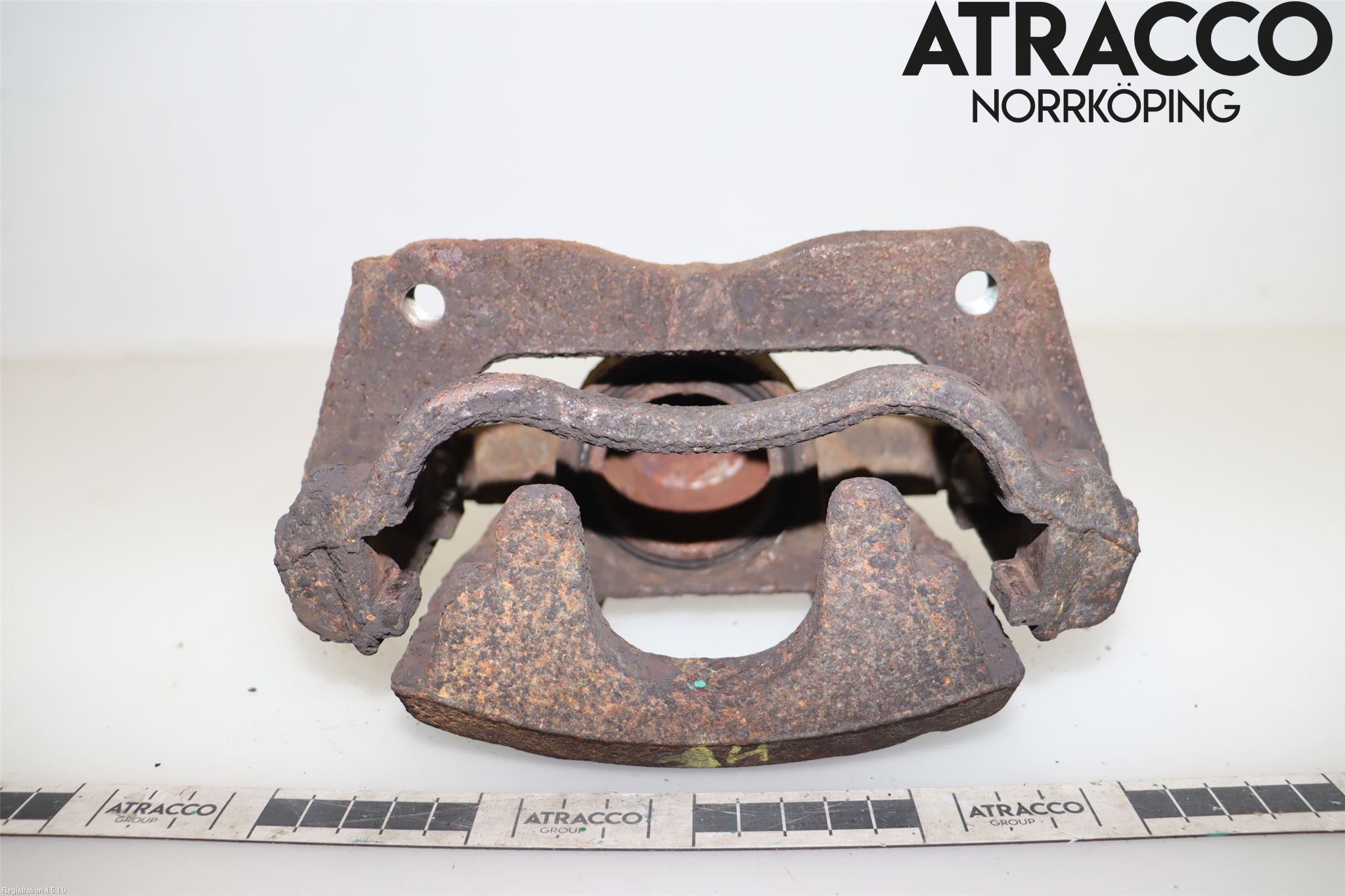 Toyota AVENSIS 09-15 Bremsecaliper Foran Høyre