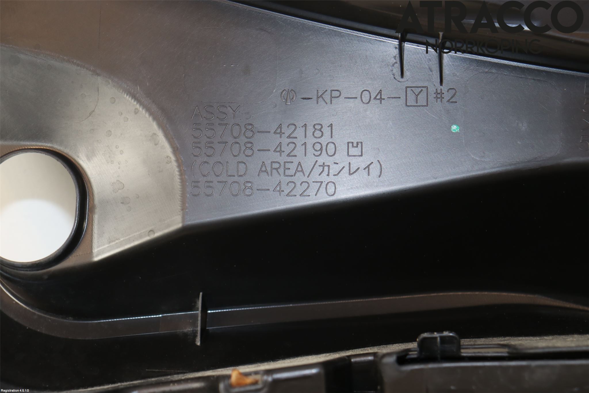 Toyota RAV4 13-18 Visker Deksel-Grill-Under Frr