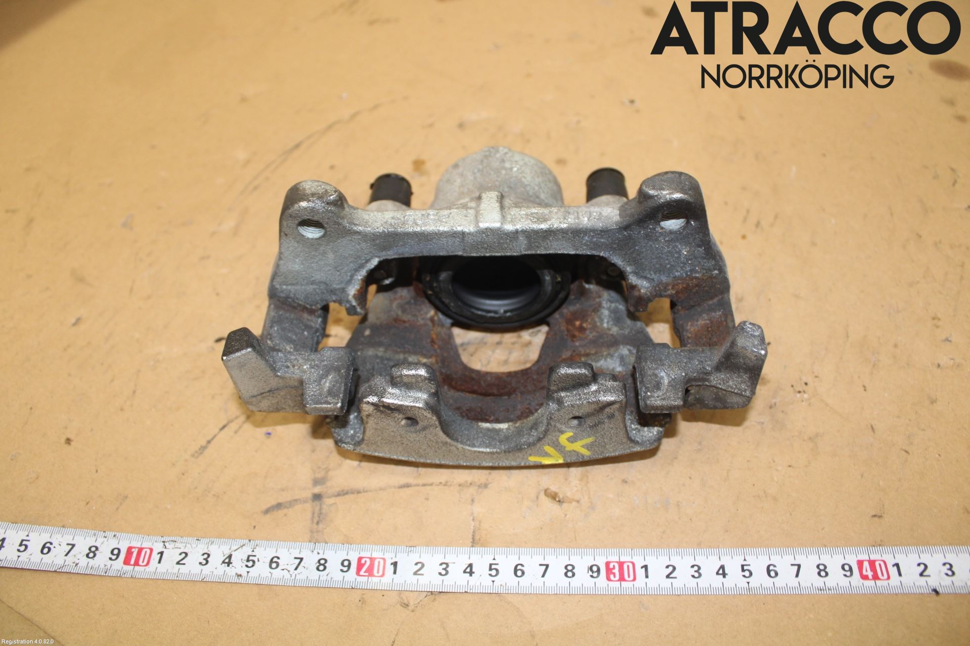 Toyota YARIS XP21 20- Bremsecaliper Foran Venstre
