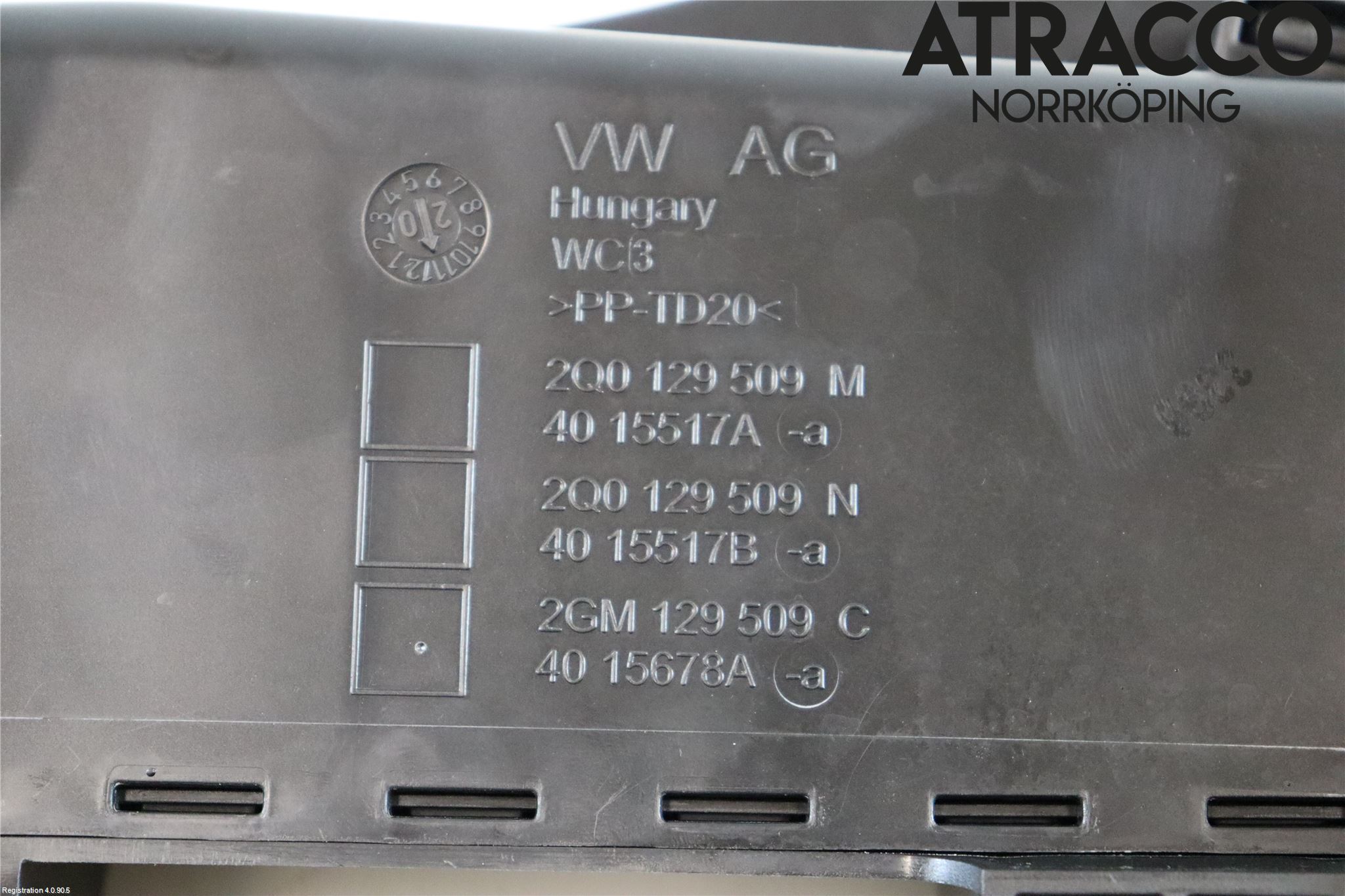 Volkswagen VW T-CROSS 19- Luftstyring Front