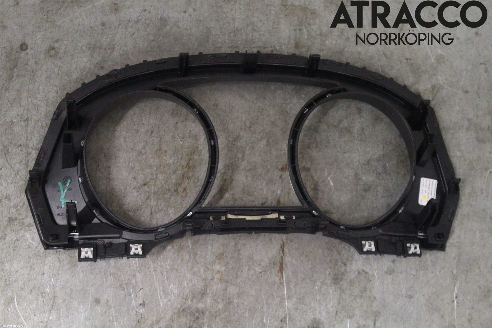 Volkswagen VW PASSAT 15-19 Instrument Ramme