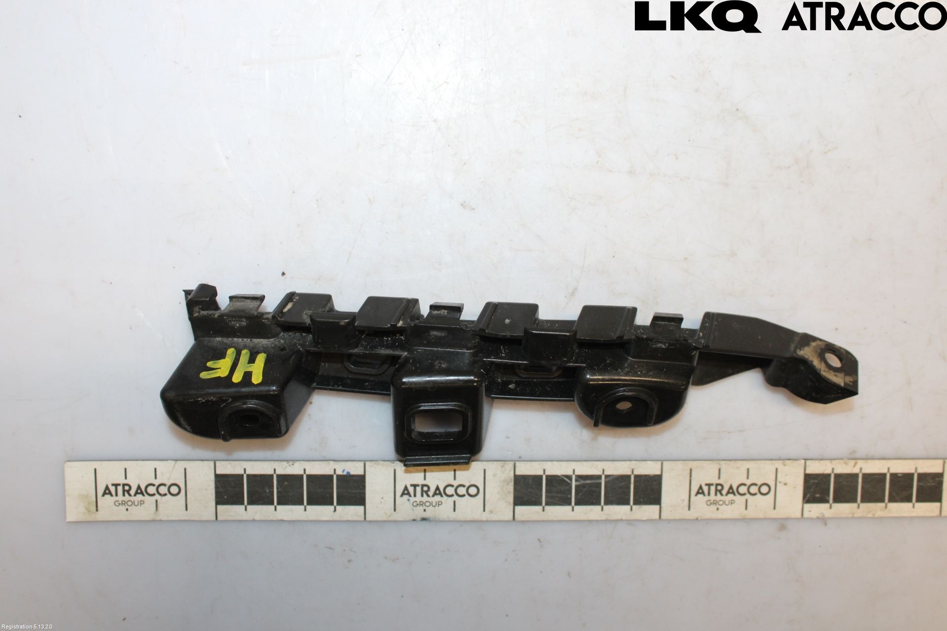 Volkswagen VW PASSAT 11-14 Fenderfeste Foran Høy
