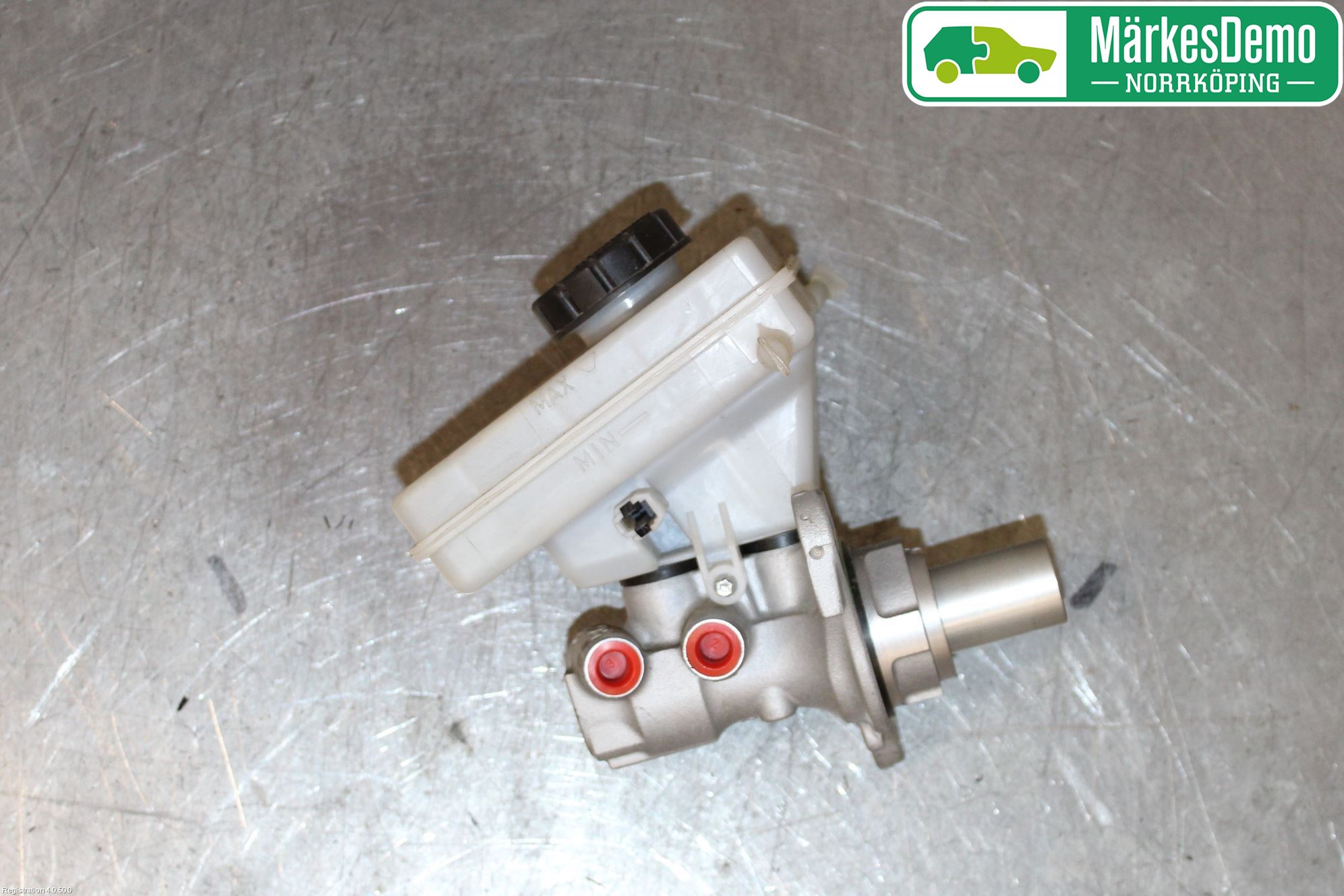 BMW X4 F26 14-18 Brems Hovedsylinder