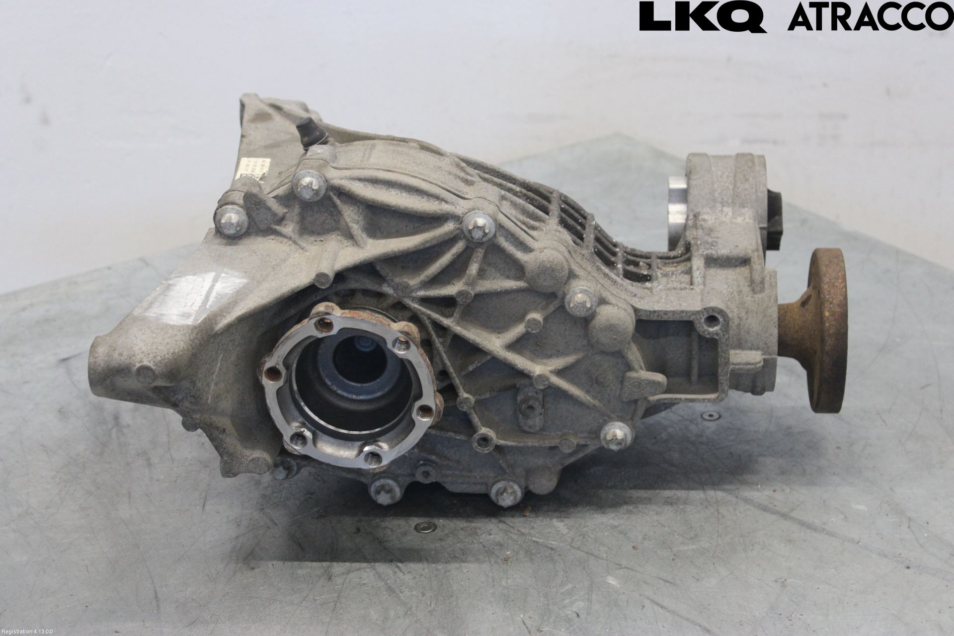 Volkswagen VW TOUAREG CR 18- Bakaksel Kardang Bak -Diff