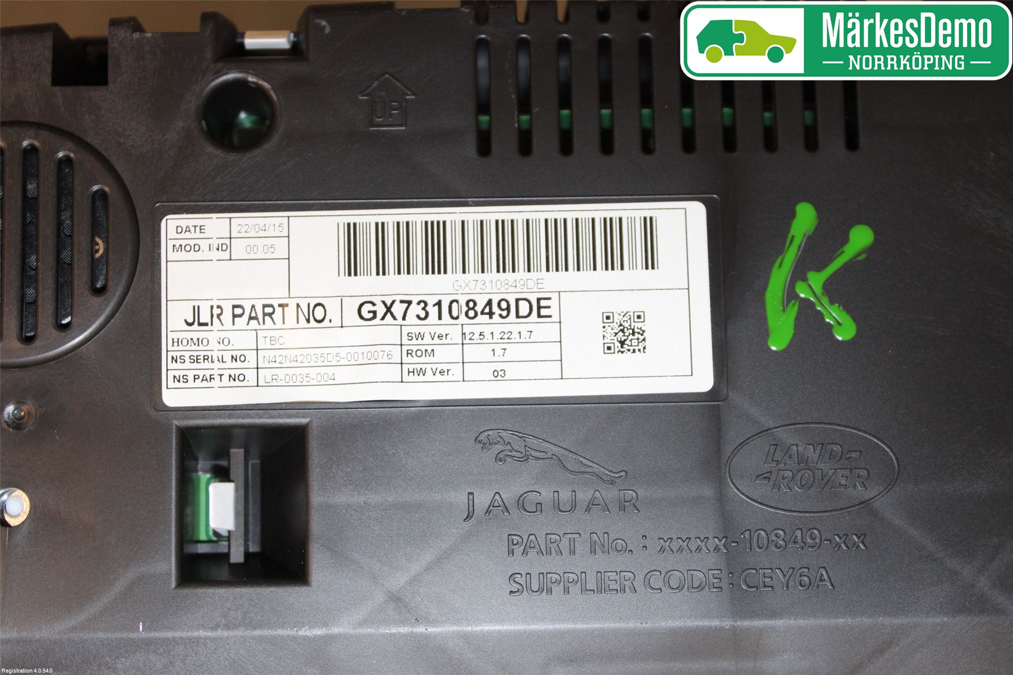 Jaguar XE (X760) 15-24 Instr Kombinert