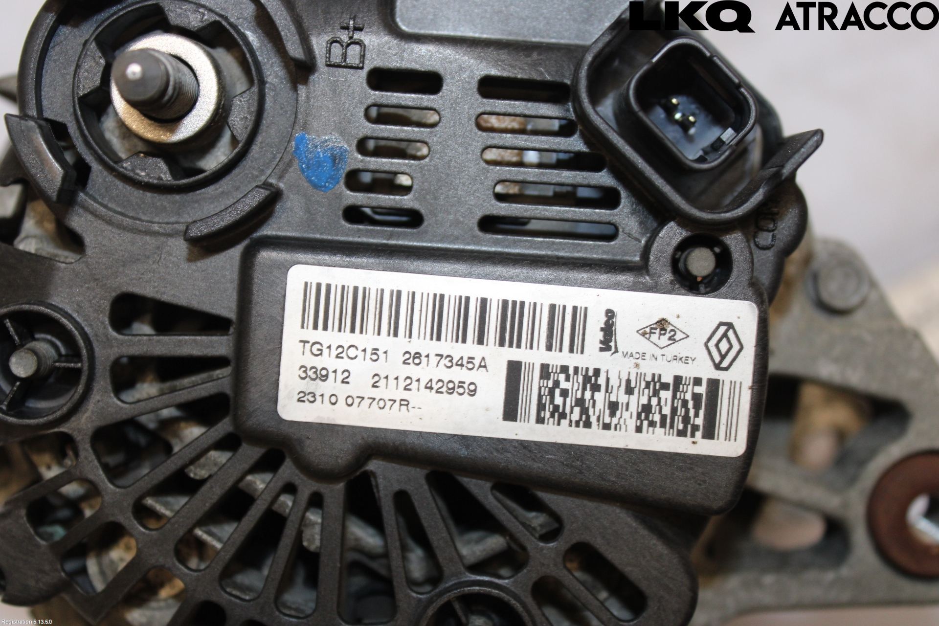 Dacia DUSTER 10-17 Dynamo