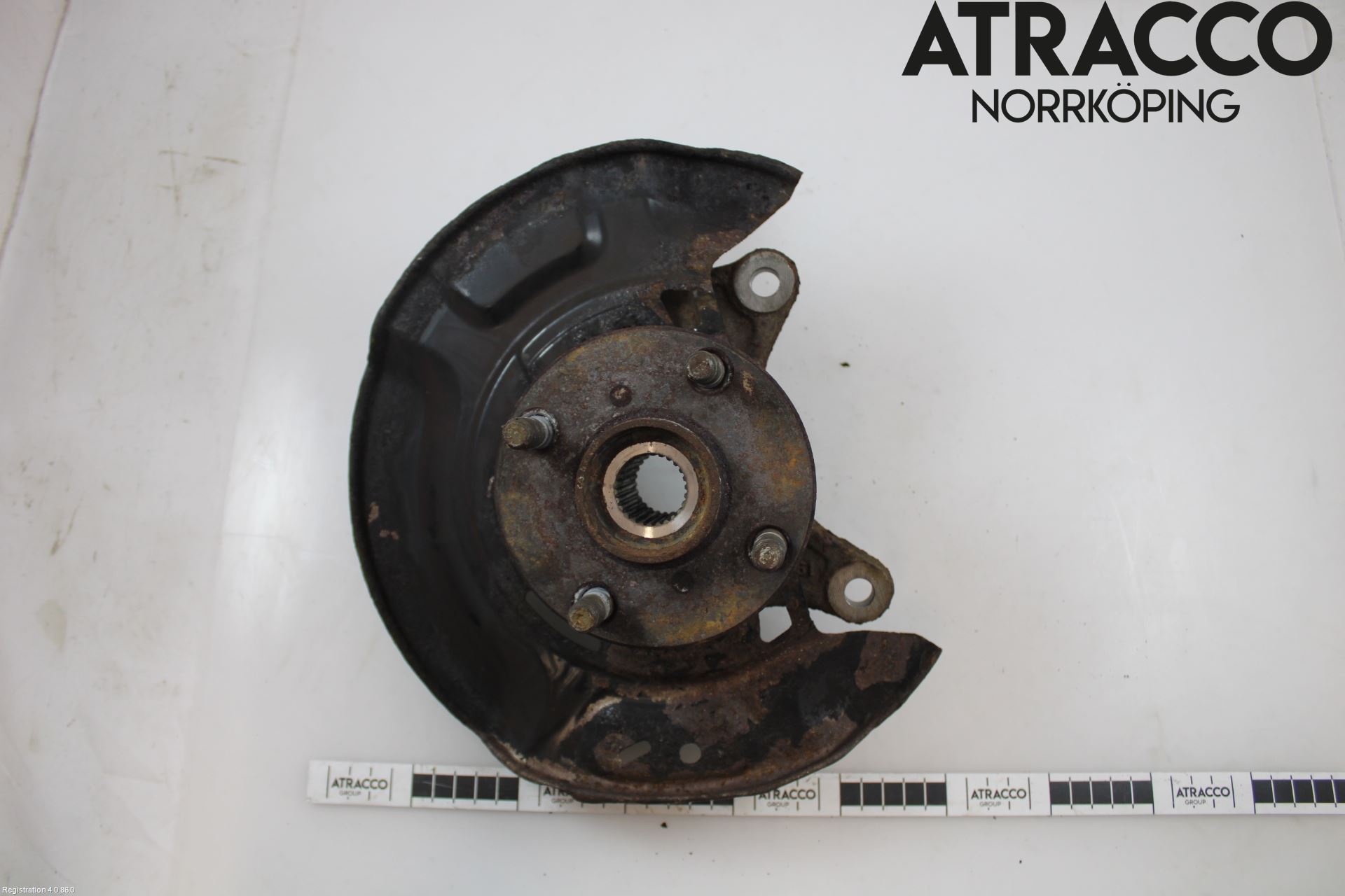 Toyota YARIS XP130 12-14 Spindel Hf