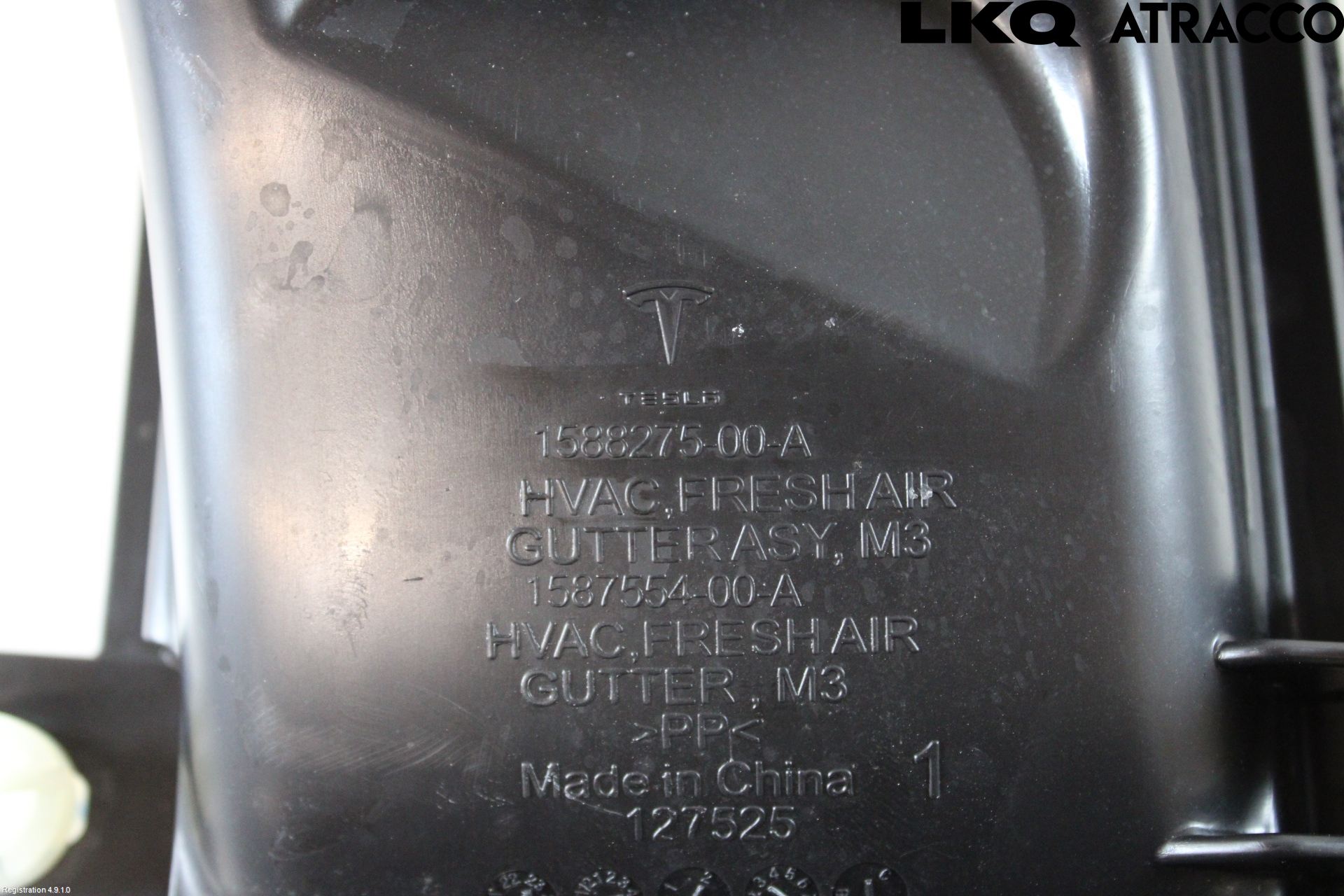 Tesla MODEL 3 17- Luftstyring Front
