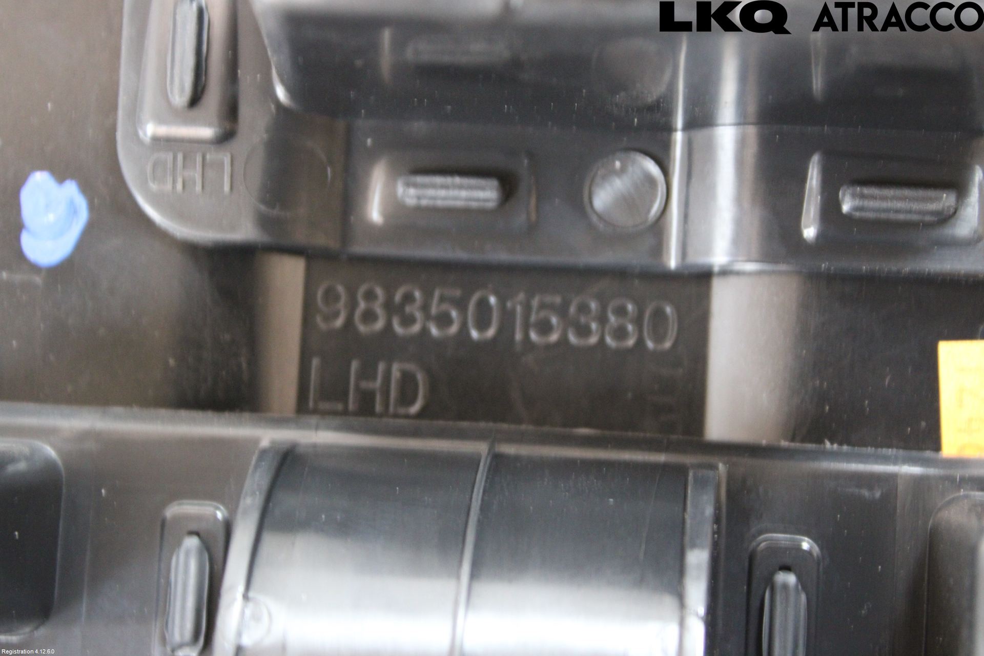 Opel MOKKA 21- Instrumentkonsoll Midt