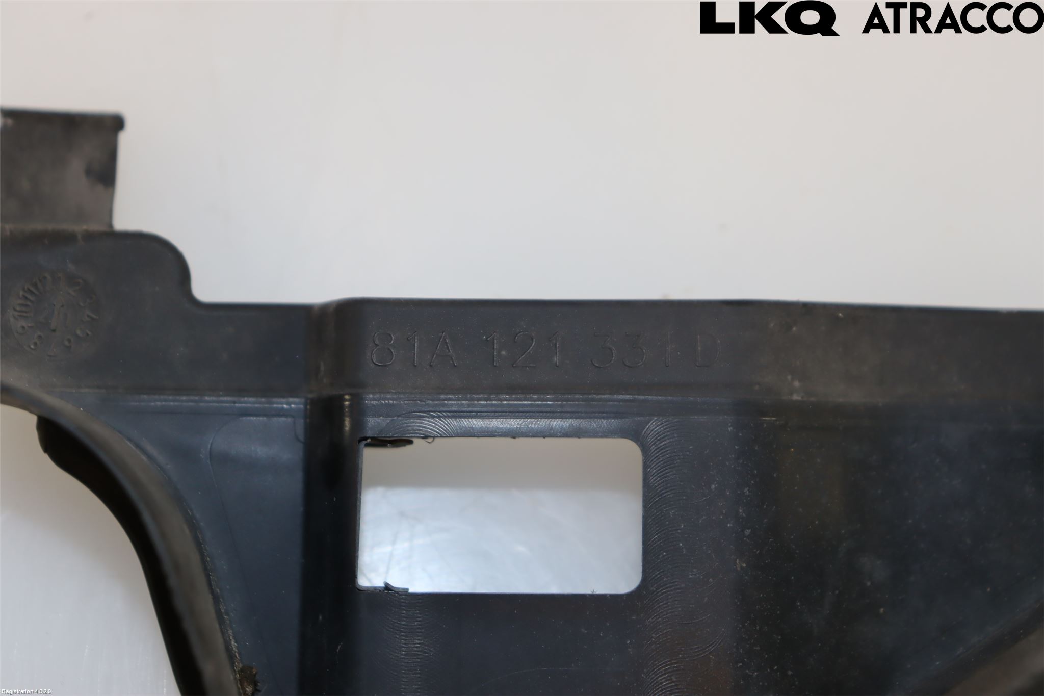 Audi Q2/SQ2 17- Luftstyring Front