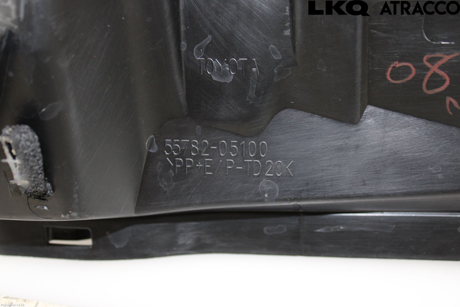 Toyota AVENSIS 16-18 Visker Deksel-Grill-Under Frr