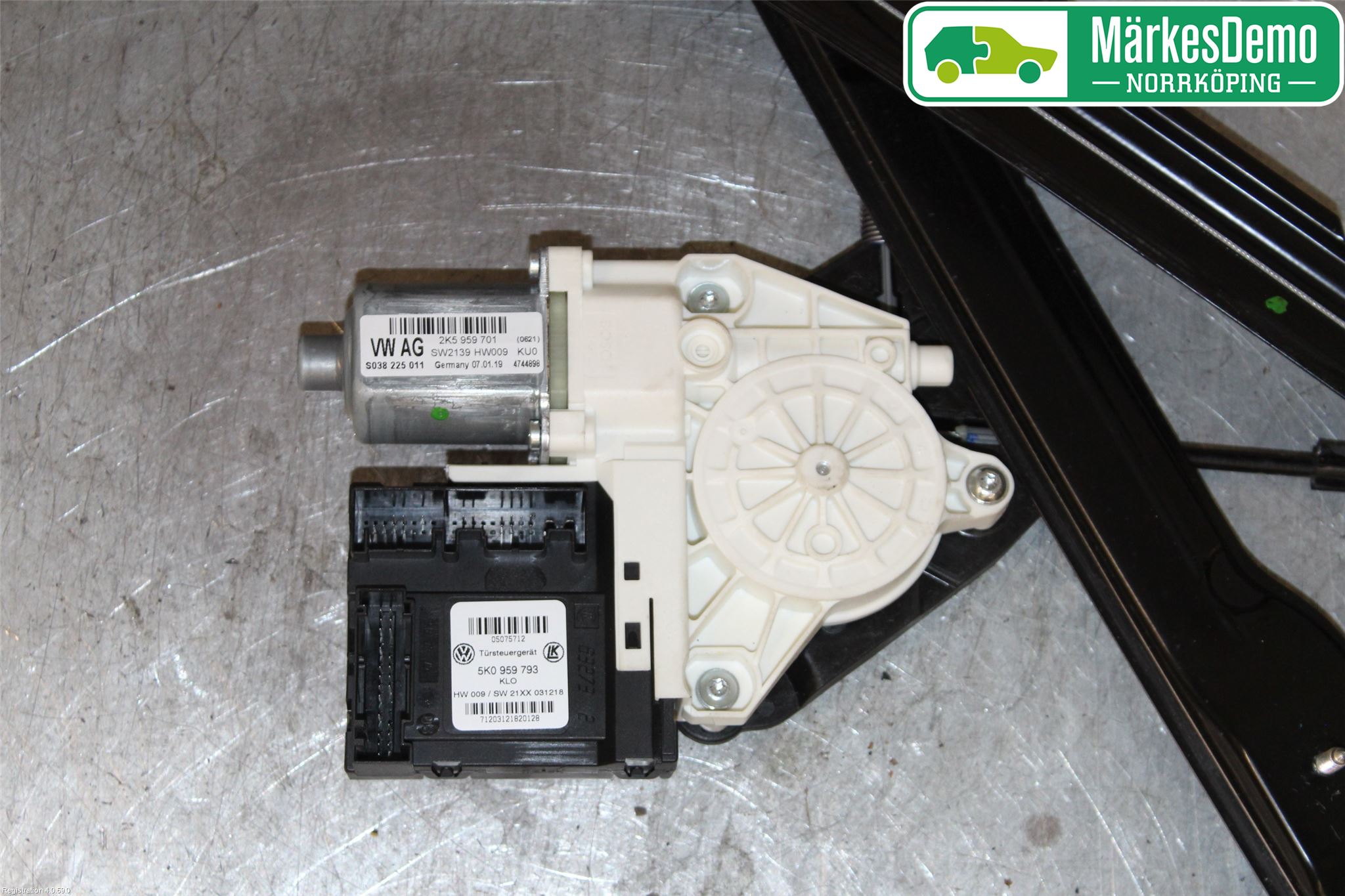 Volkswagen VW CADDY 16-20 Vindusheis El Komp