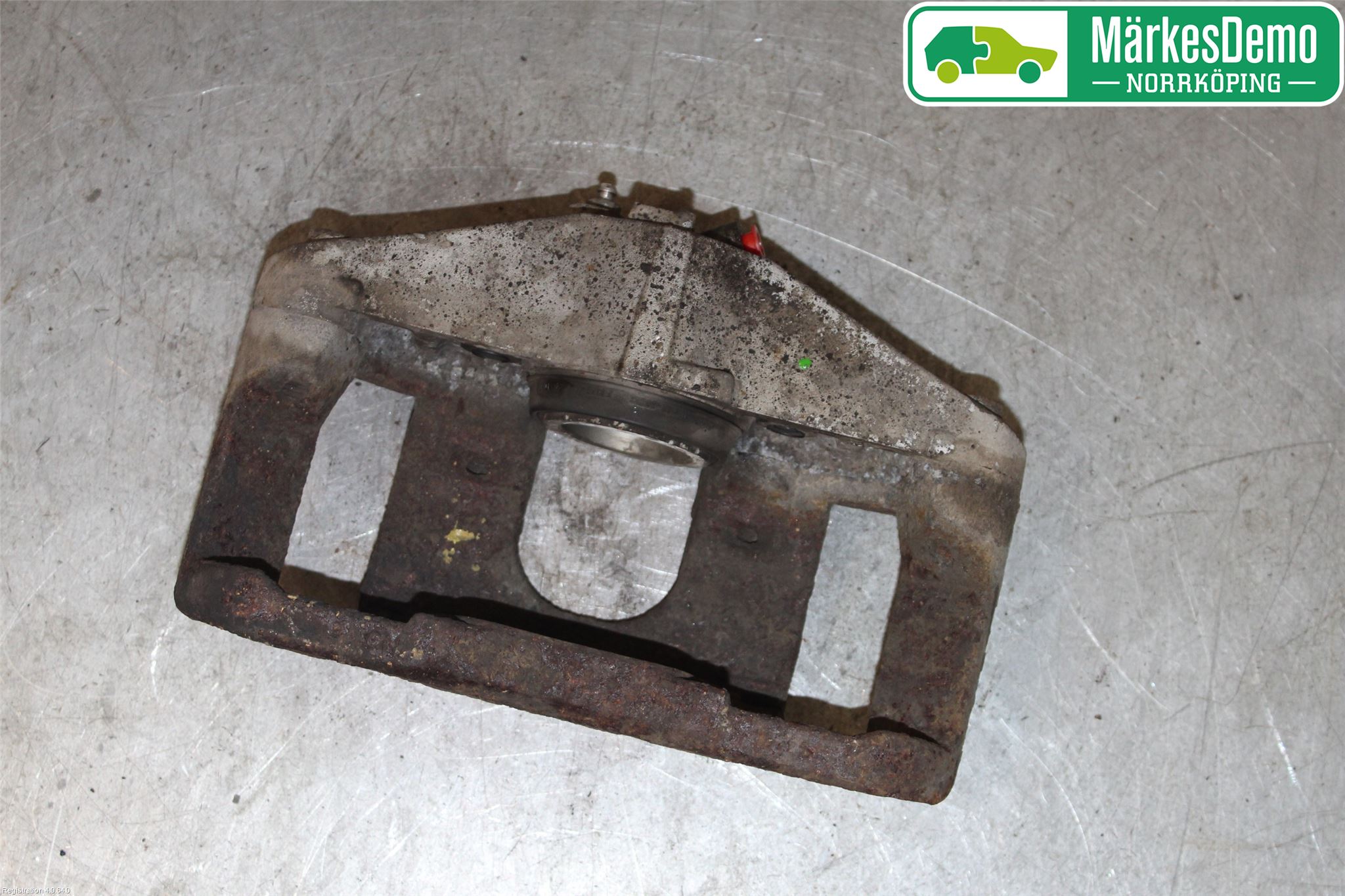Audi A6/S6     05-11 Bremsecaliper Foran Høyre
