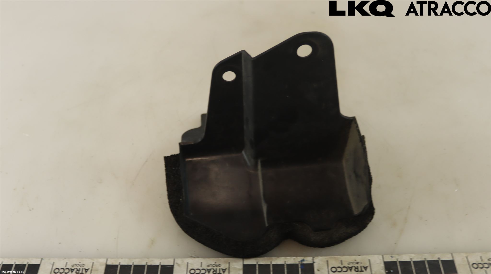 Toyota AURIS 13-19 Luftstyring Front