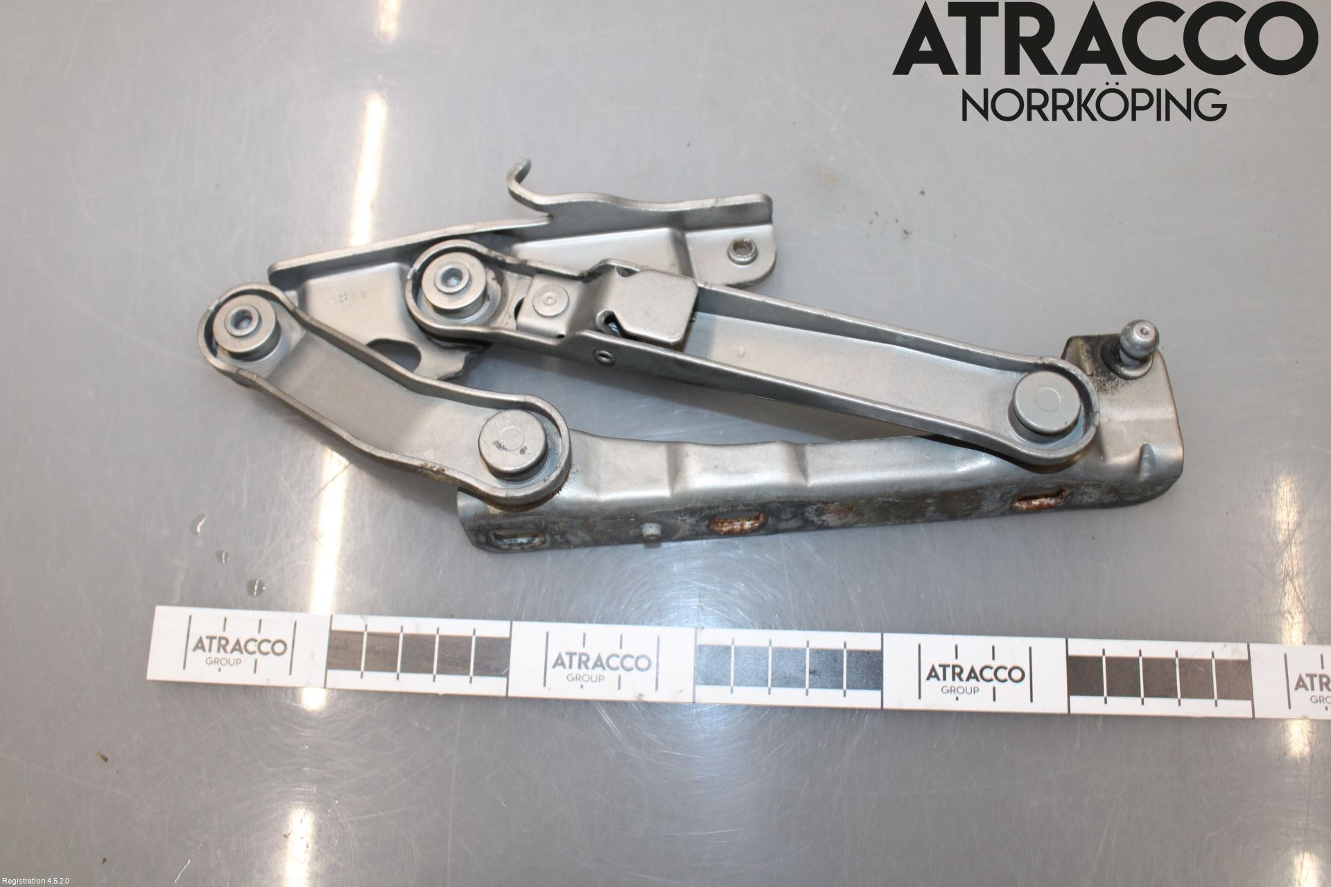 Mercedes-Benz MB E-KLASS (W211) 02-09 Panser Hengsel - Hengsler