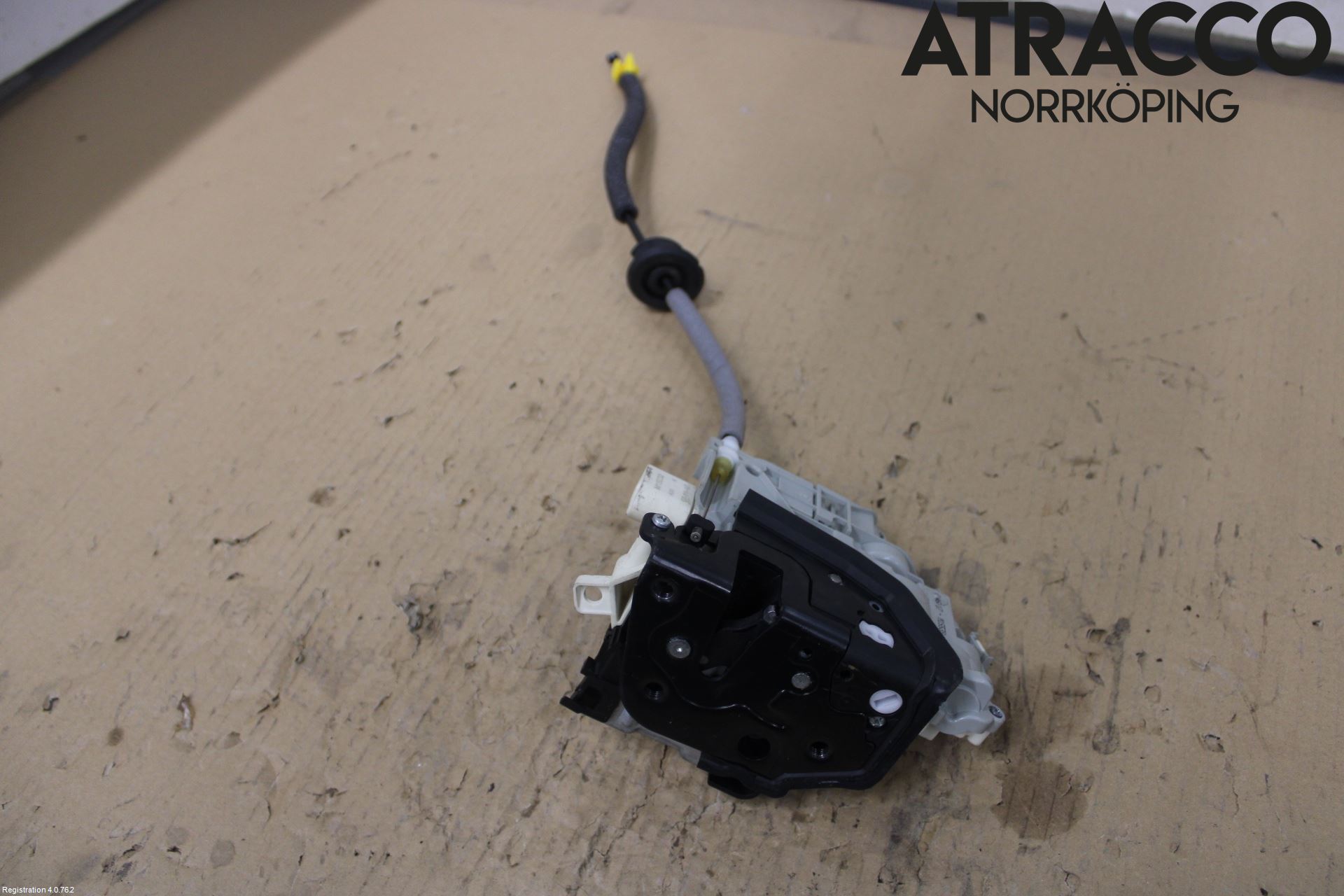 Audi A4/S4 B9 16-19 Dørlås - Låsekasse