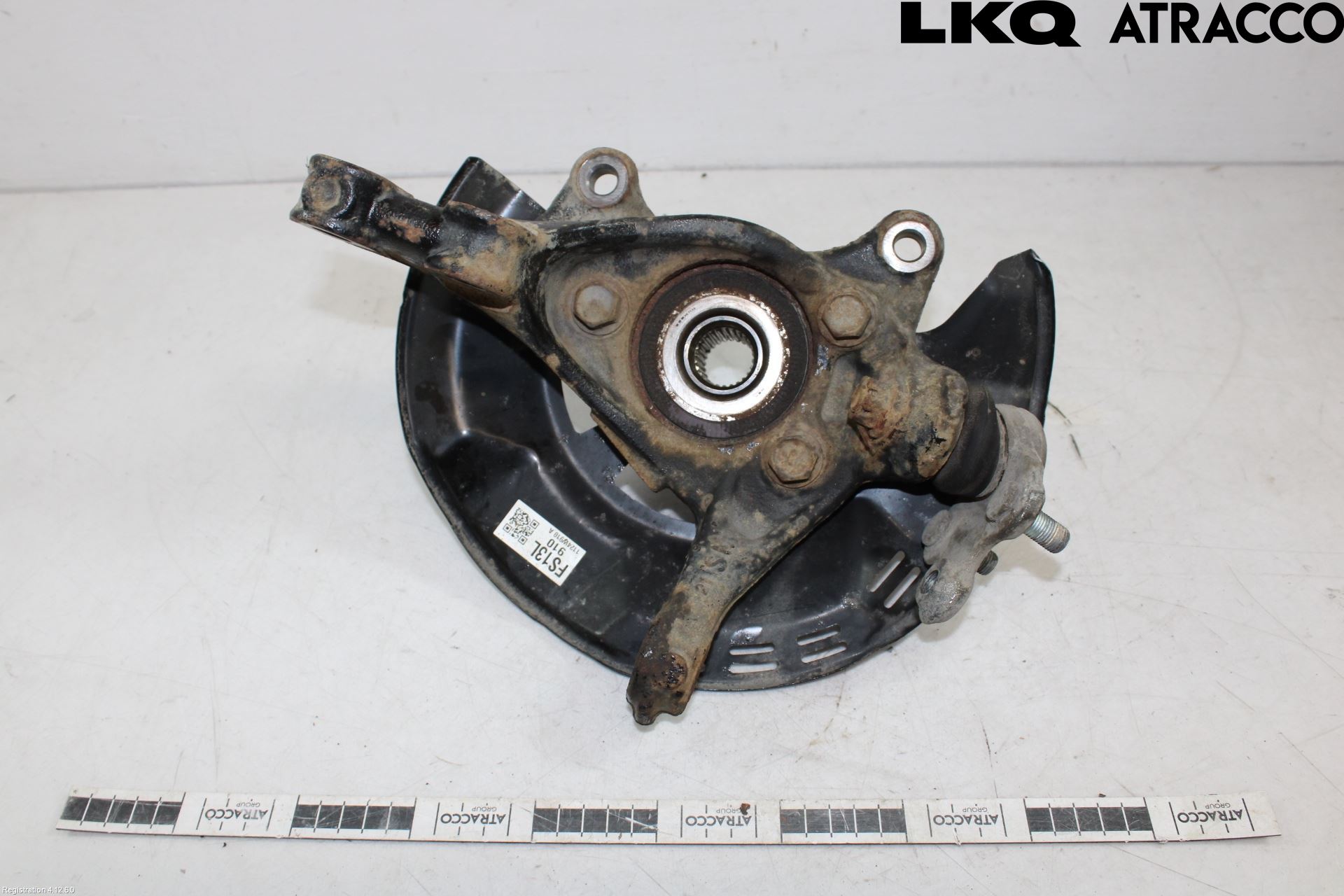 Toyota YARIS XP21 20- Spindel Vf