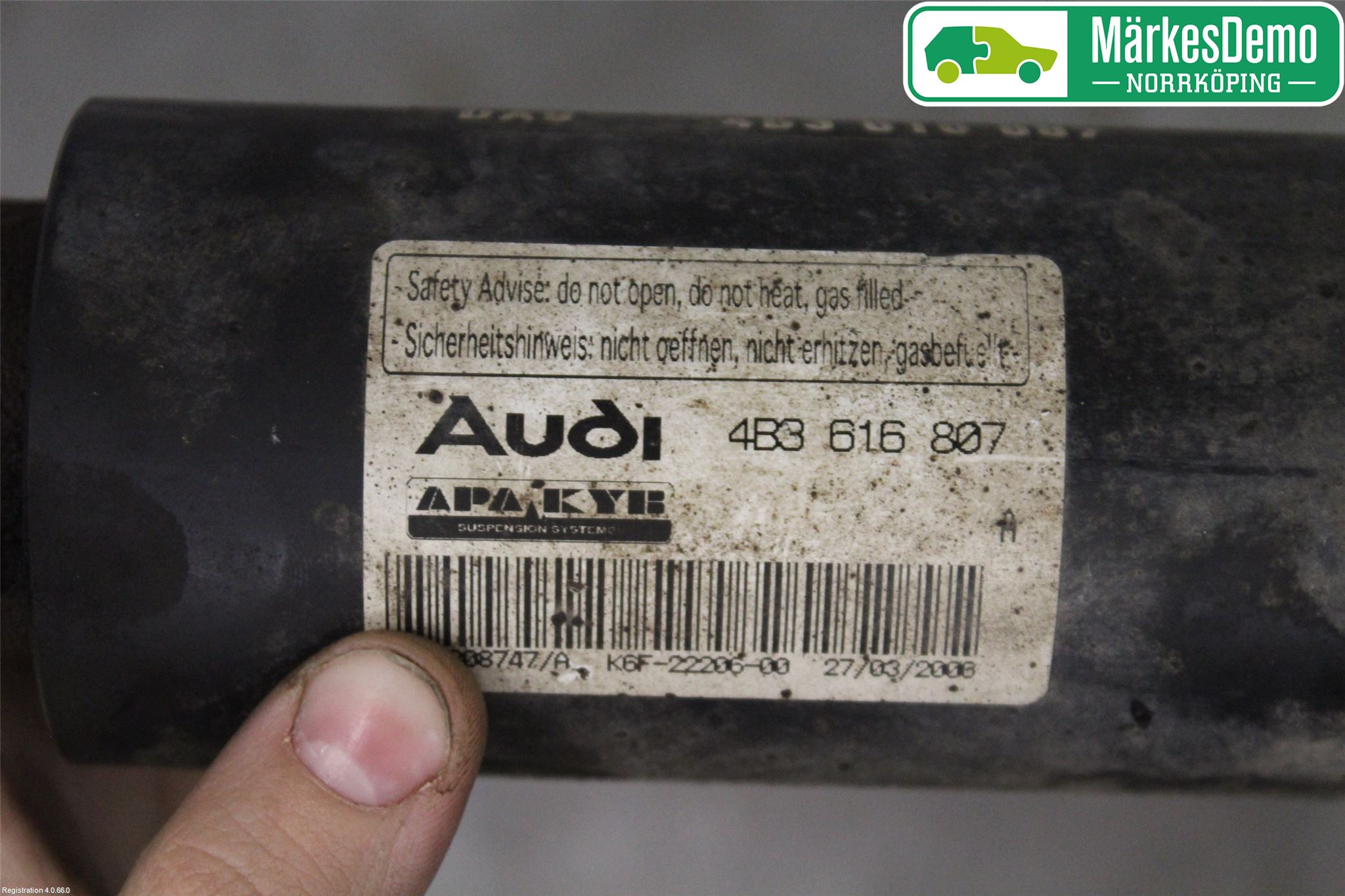 Audi A6/S6     97-05 Fjæring Hydraulikklokke Bak