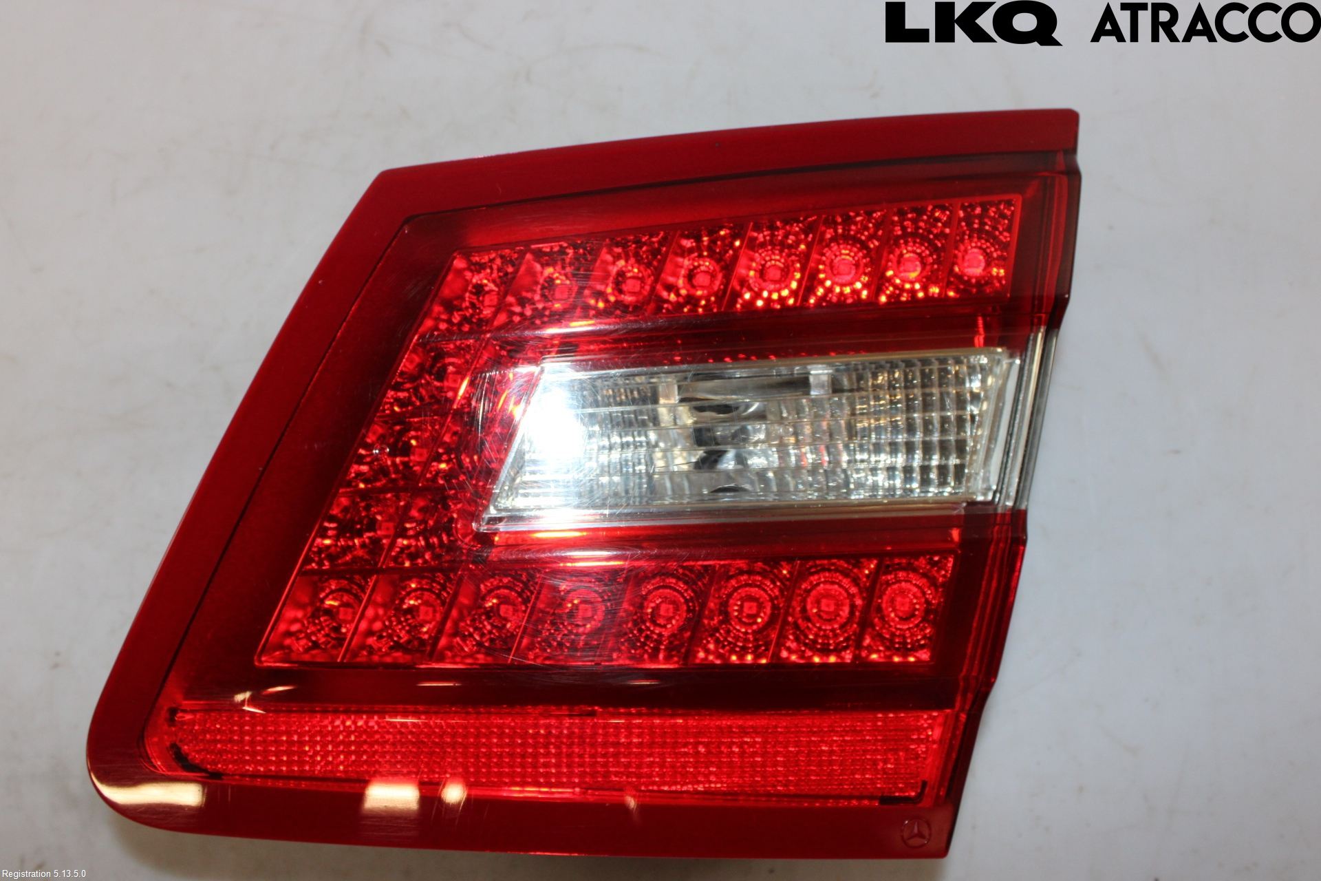 Mercedes-Benz MB E-KLASS (W212) 09-16 Baklykt Høyre  På Luke(Indre)