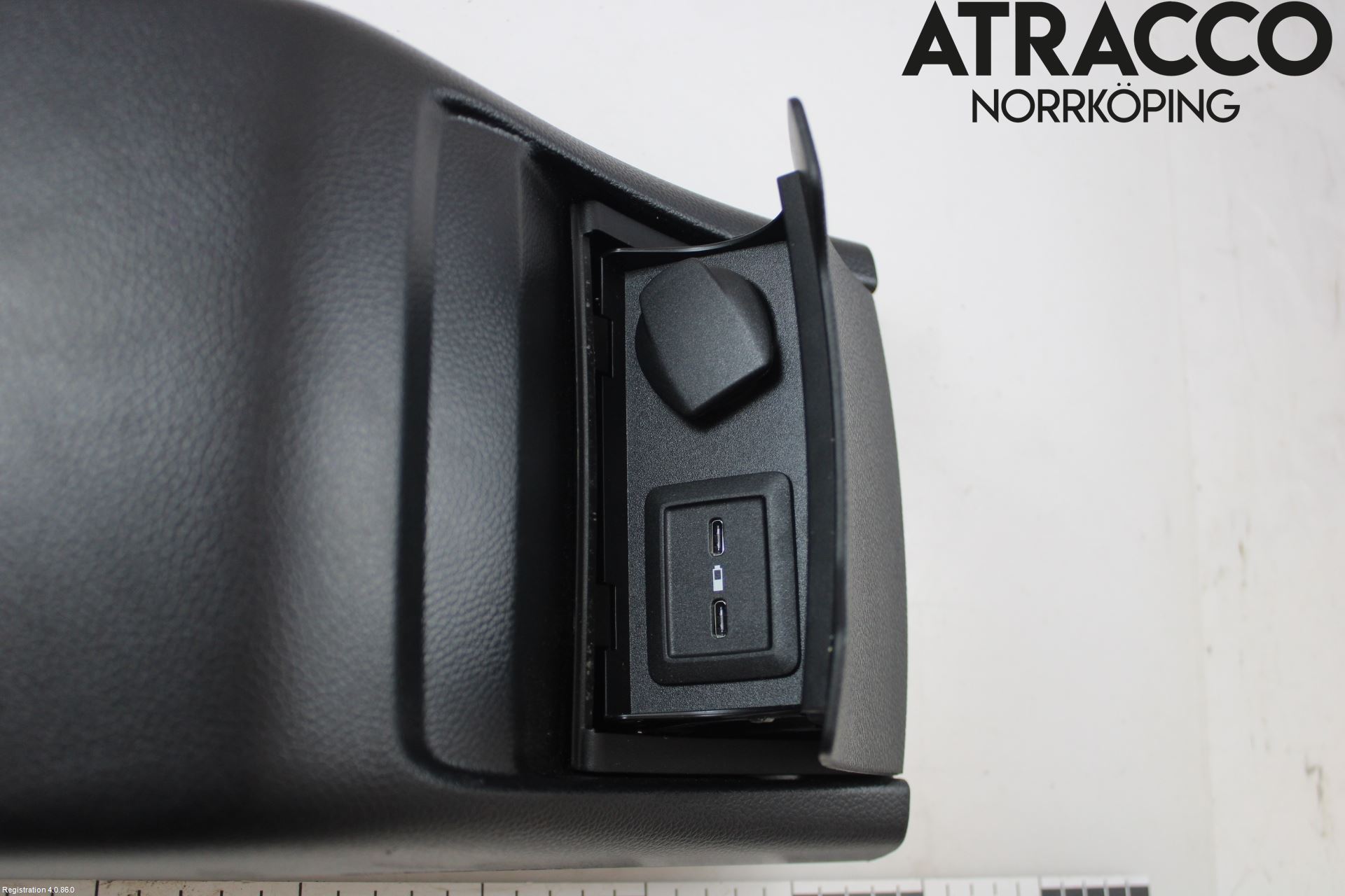 Mercedes-Benz MB EQC (N293) 20- Dashbord Kanal - Dyse