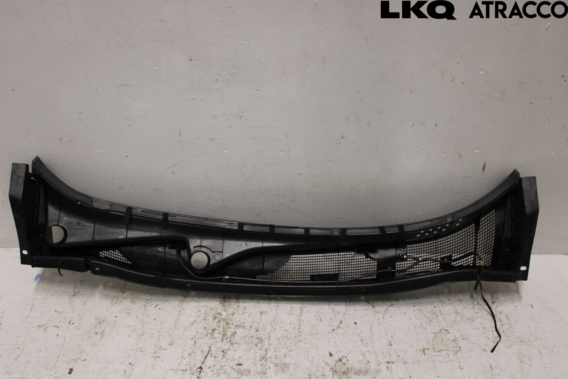 Nissan JUKE 14-19 Visker Deksel-Grill-Under Frr