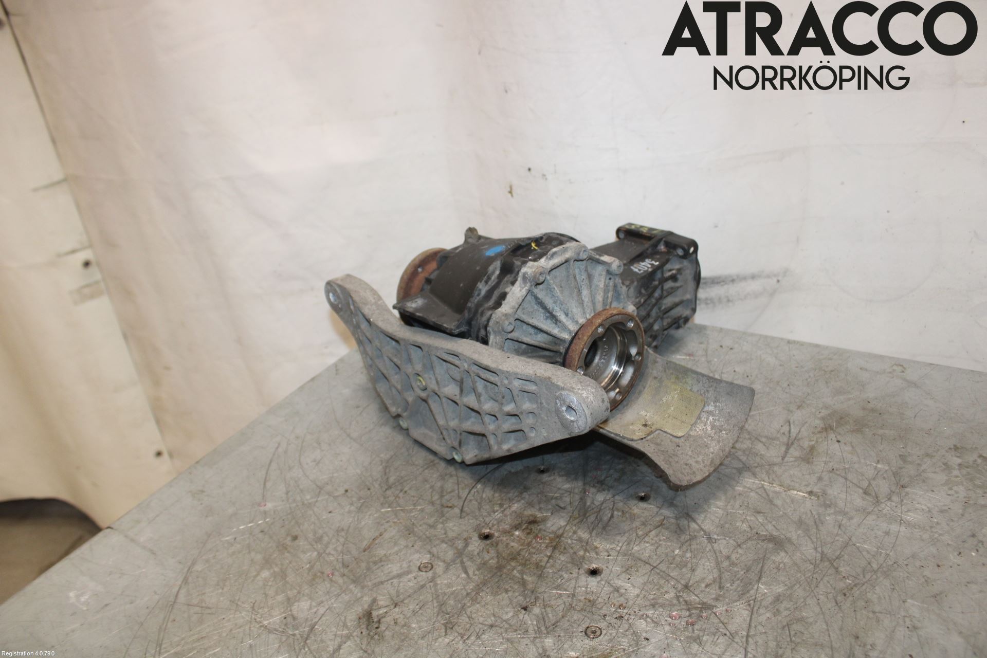 Audi A4/S4 01-05 Bakaksel Kardang Bak -Diff