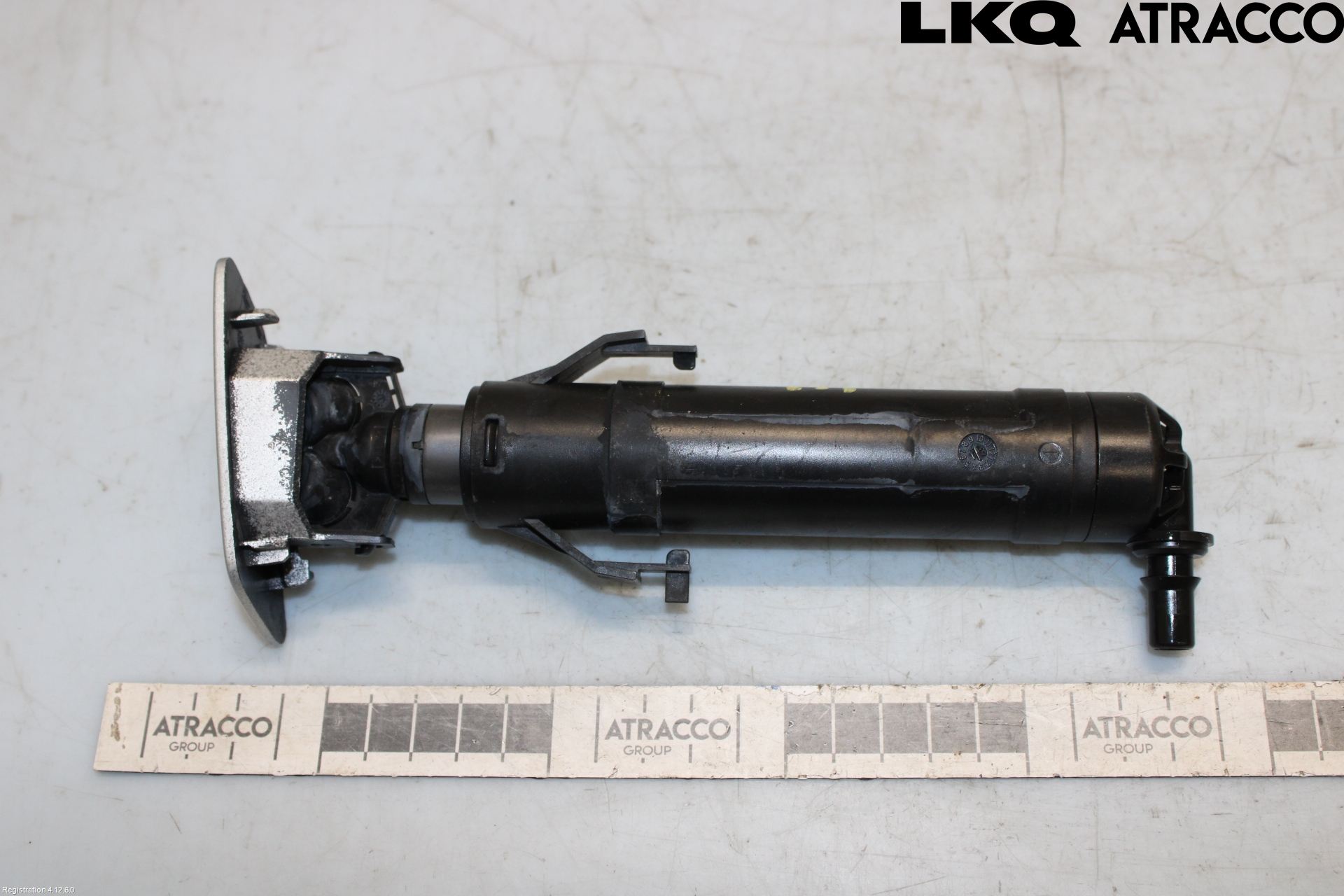 Volkswagen VW PASSAT 11-14 Spylerdyse Frontlykter