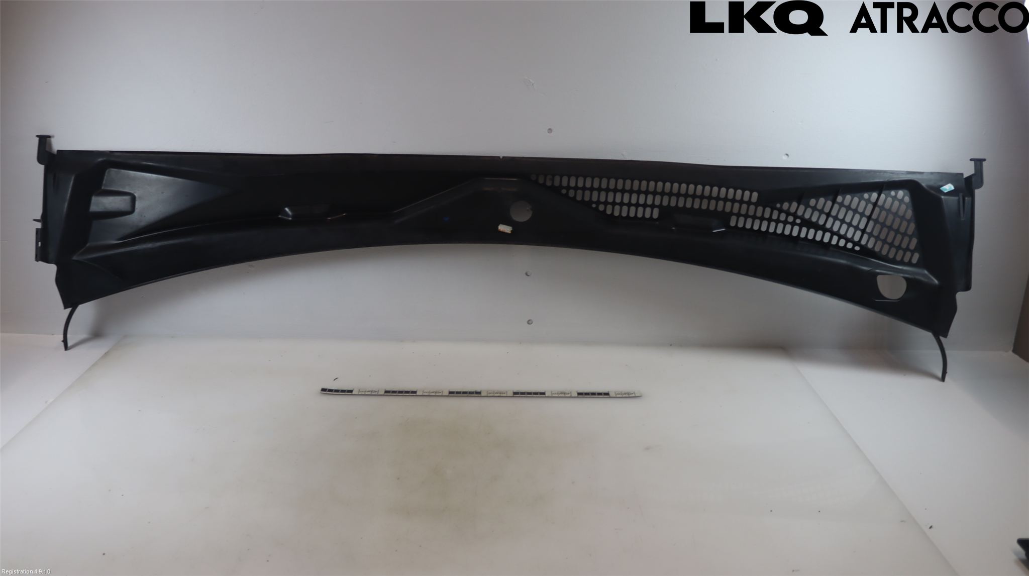 Volkswagen VW AMAROK 2H 10-22 Visker Deksel-Grill-Under Frr