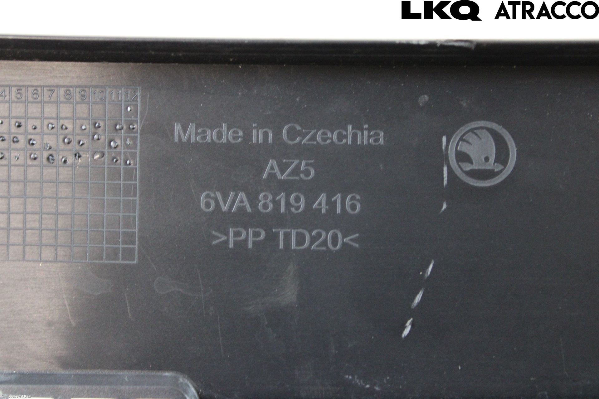 Skoda FABIA 22- Visker Deksel-Grill-Under Frr