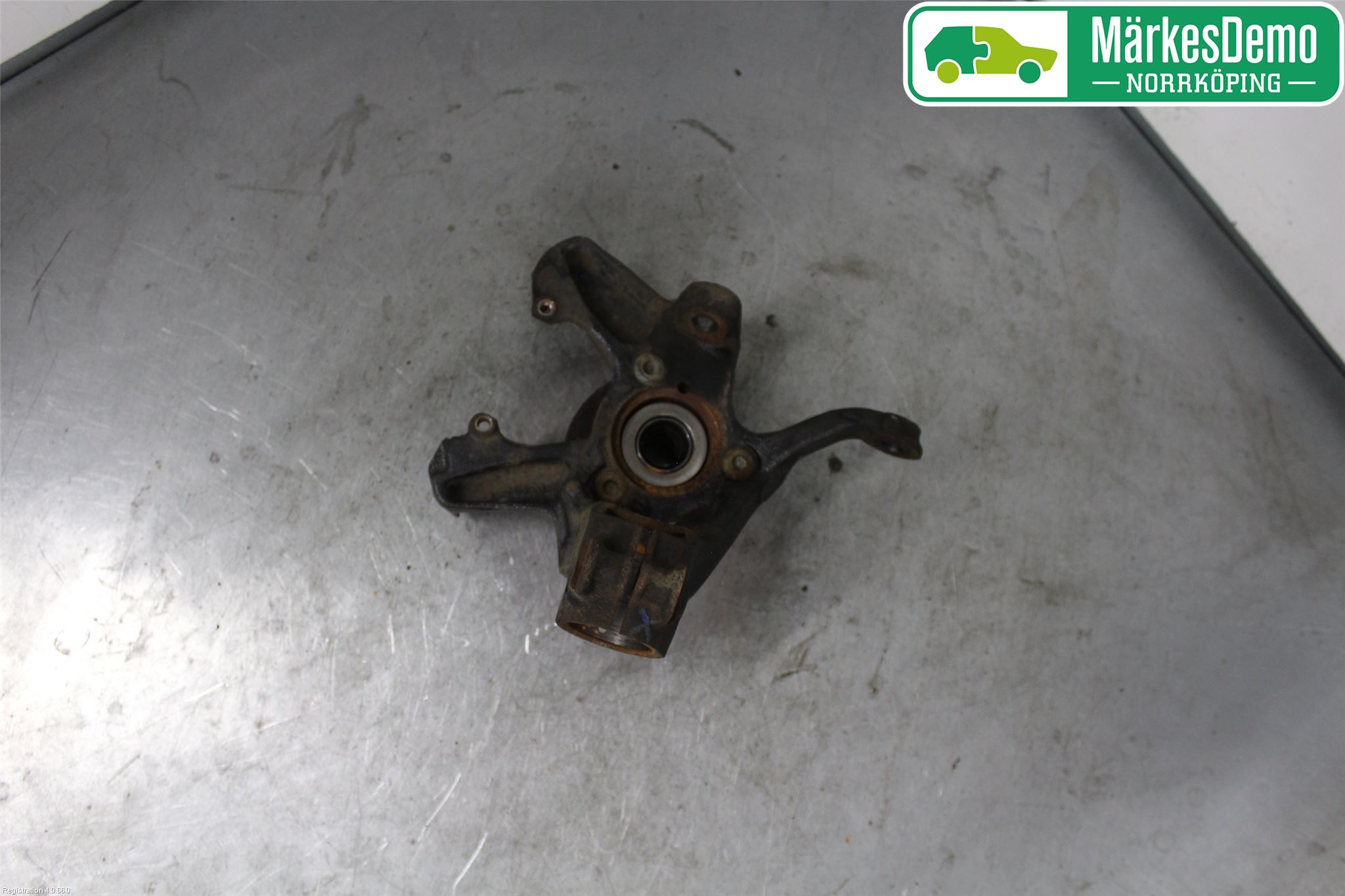 Volkswagen VW GOLF / E-GOLF VII 13-20 Spindel Vf