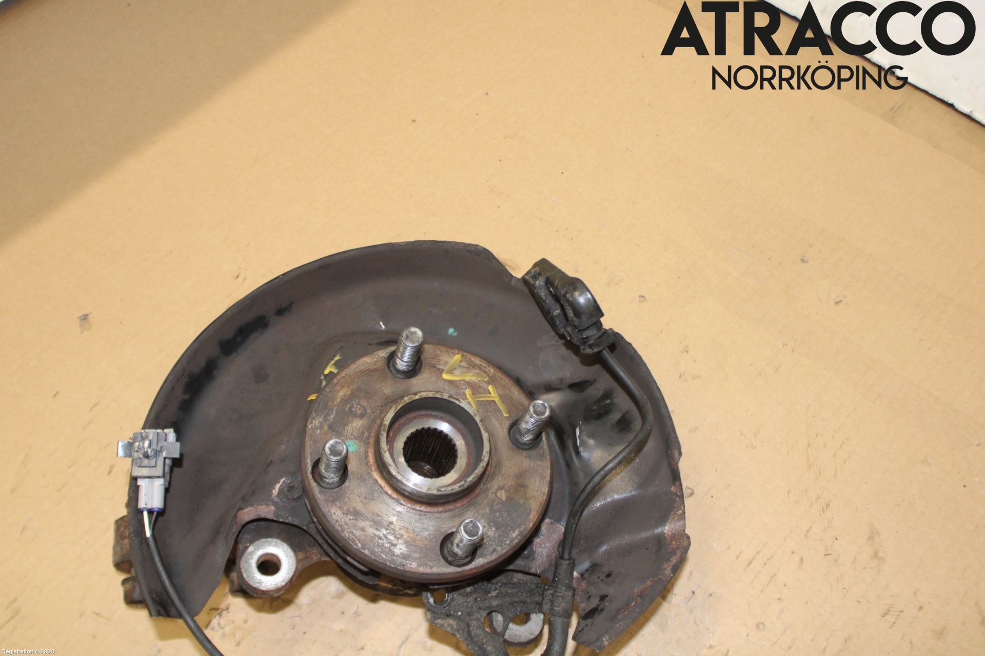 Toyota COROLLA 98-01 Spindel Vf