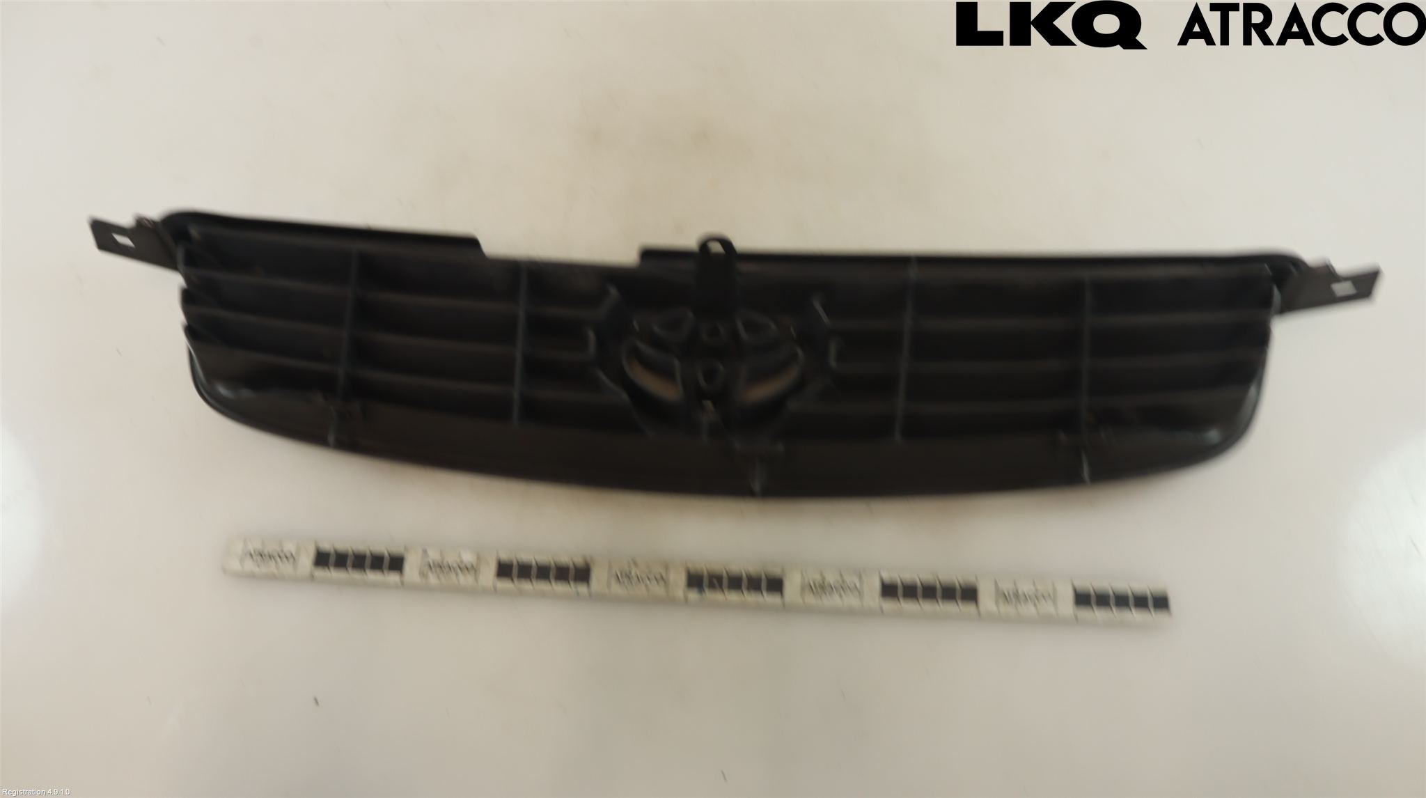 Toyota COROLLA 98-01 Grill Komplett