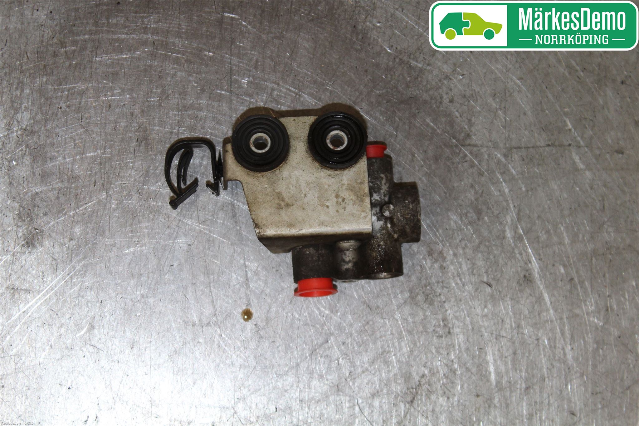 Volkswagen VW AMAROK 2H 10-22 Radiator Oljekjøler Automatgea