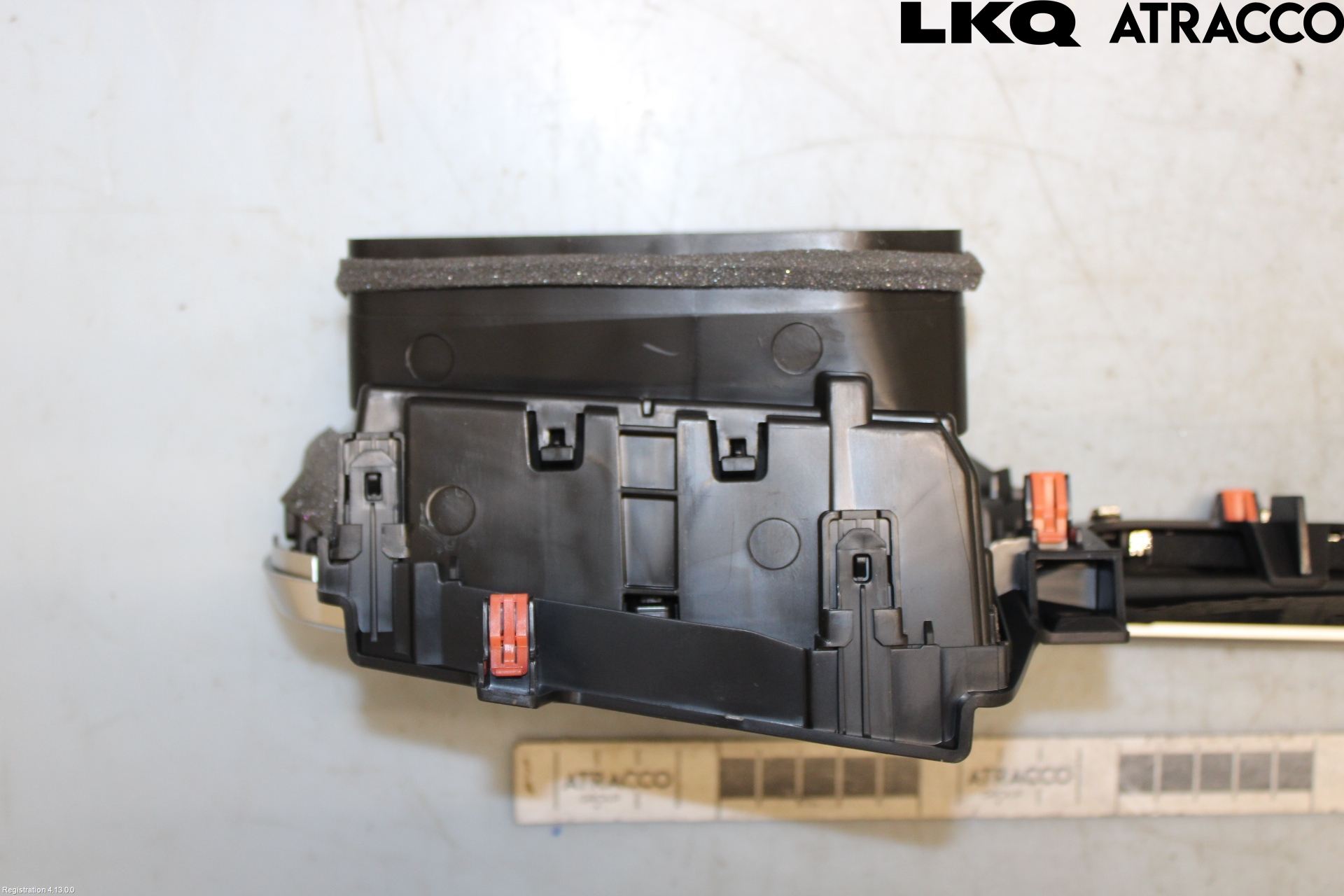Toyota COROLLA CROSS XG10 22- Dashbord Kanal - Dyse