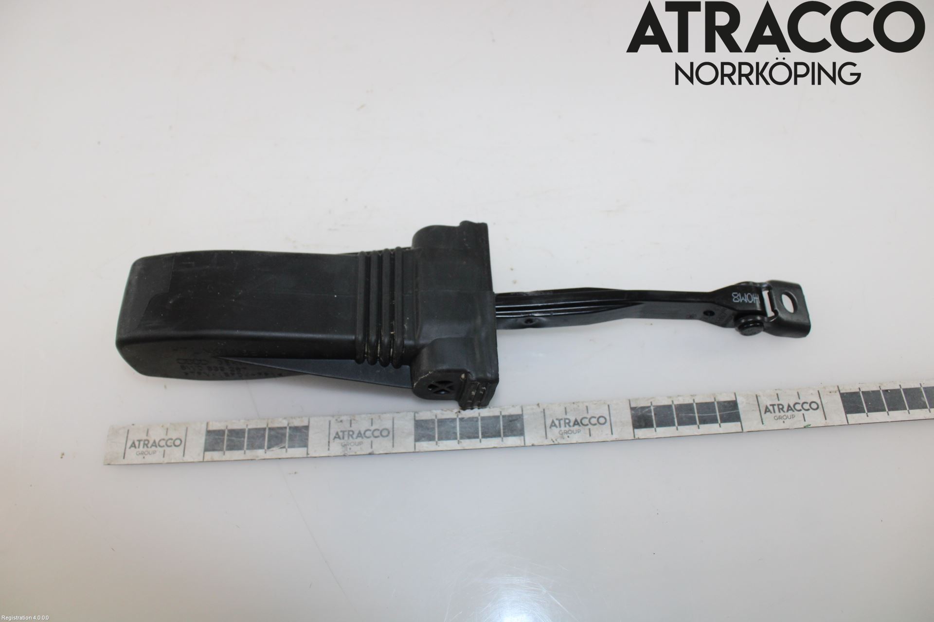 Audi A4/S4 B9 20- Dørstopper