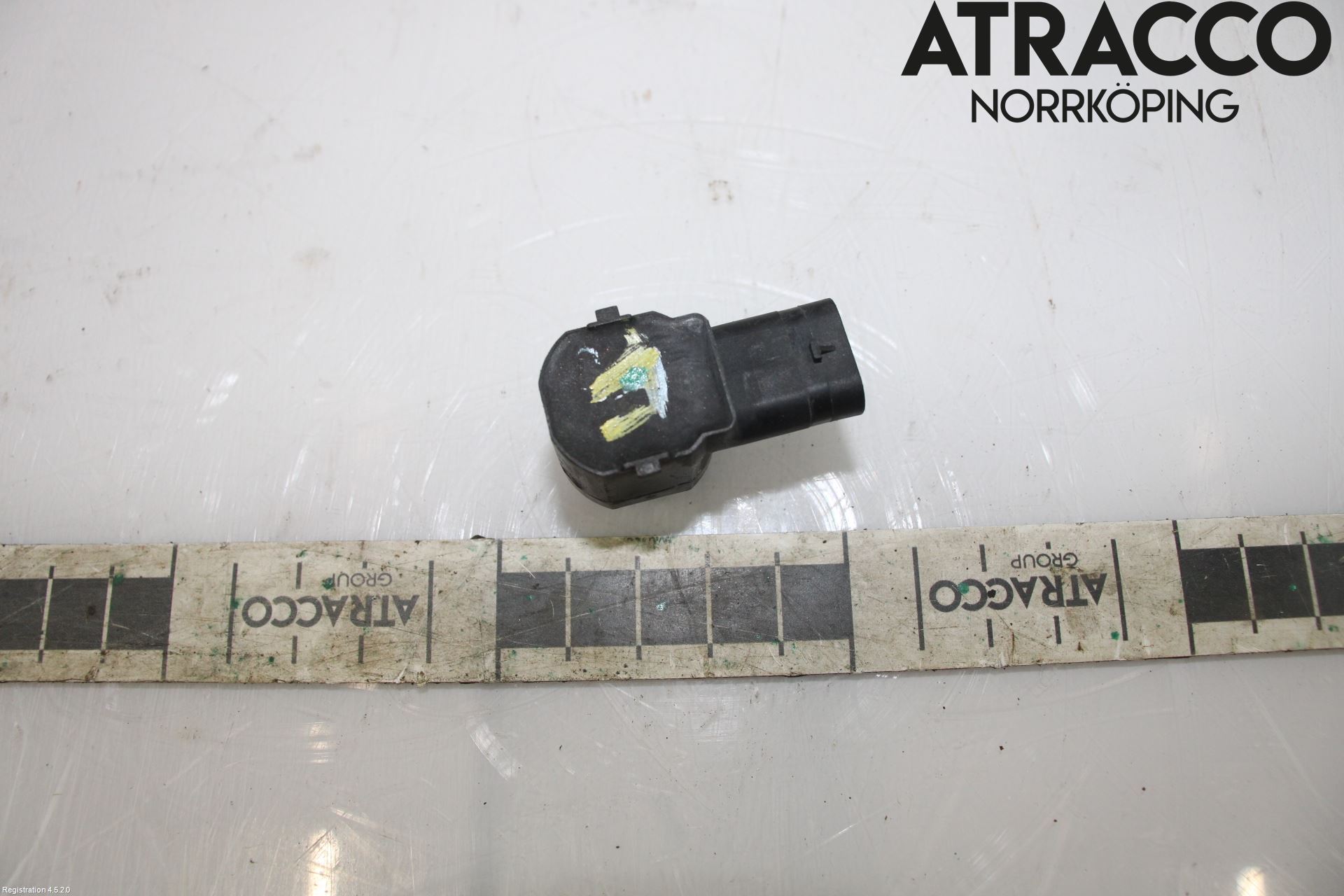 Jaguar XK/XKR 06-14 Sensor Parkering Front