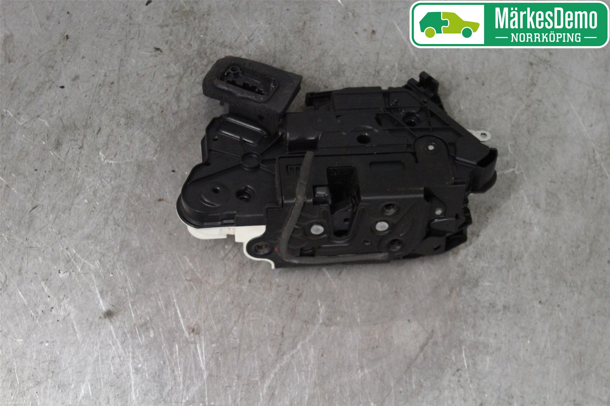Volkswagen VW GOLF VI 09-13 Dørlås - Låsekasse