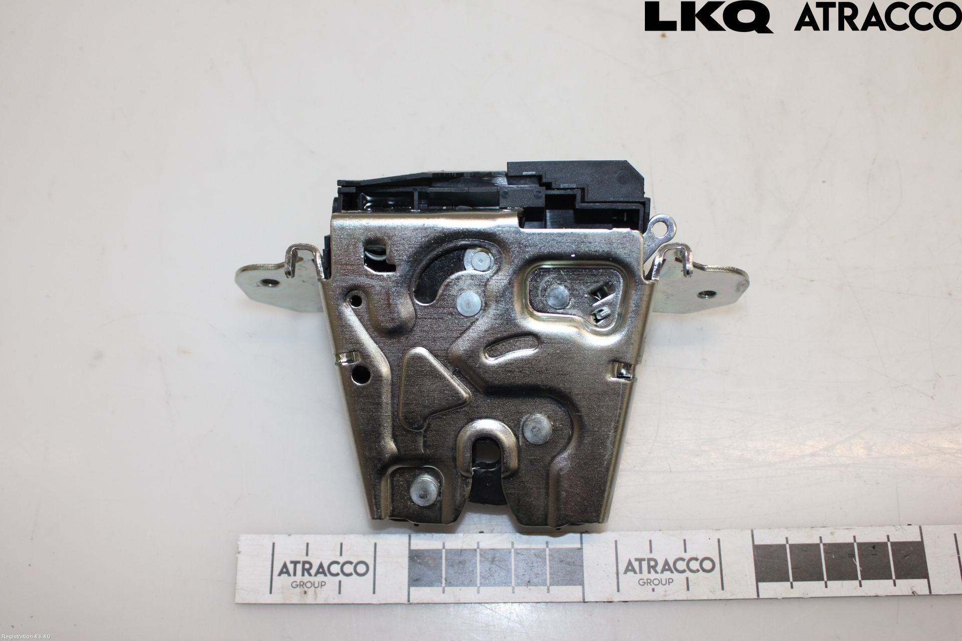 Mercedes-Benz MB C-KLASS (W206) 21- Bakluke-Lokk Låsekasse