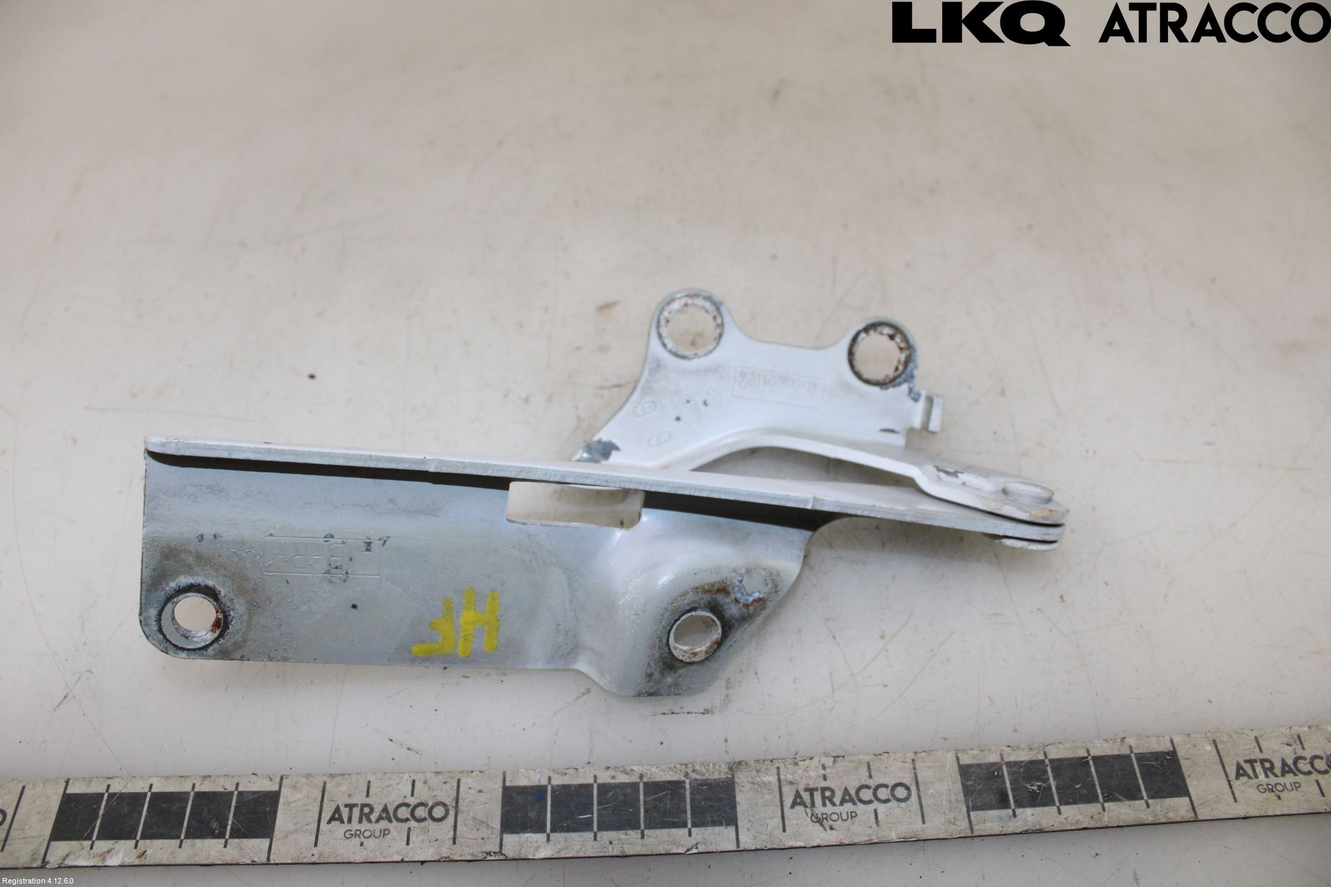 Nissan MICRA 93-98 Panser Hengsel - Hengsler